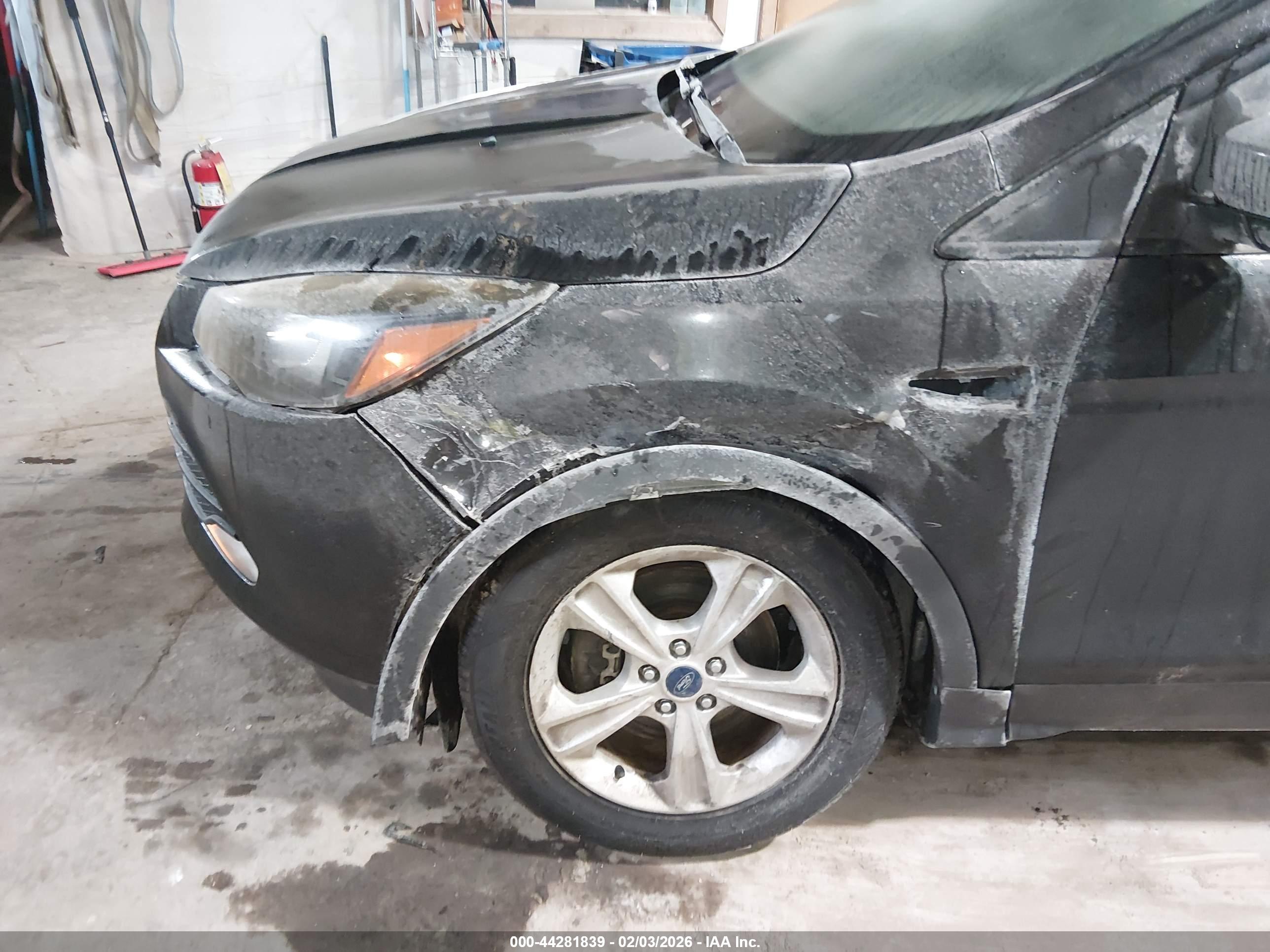FORD ESCAPE image 6