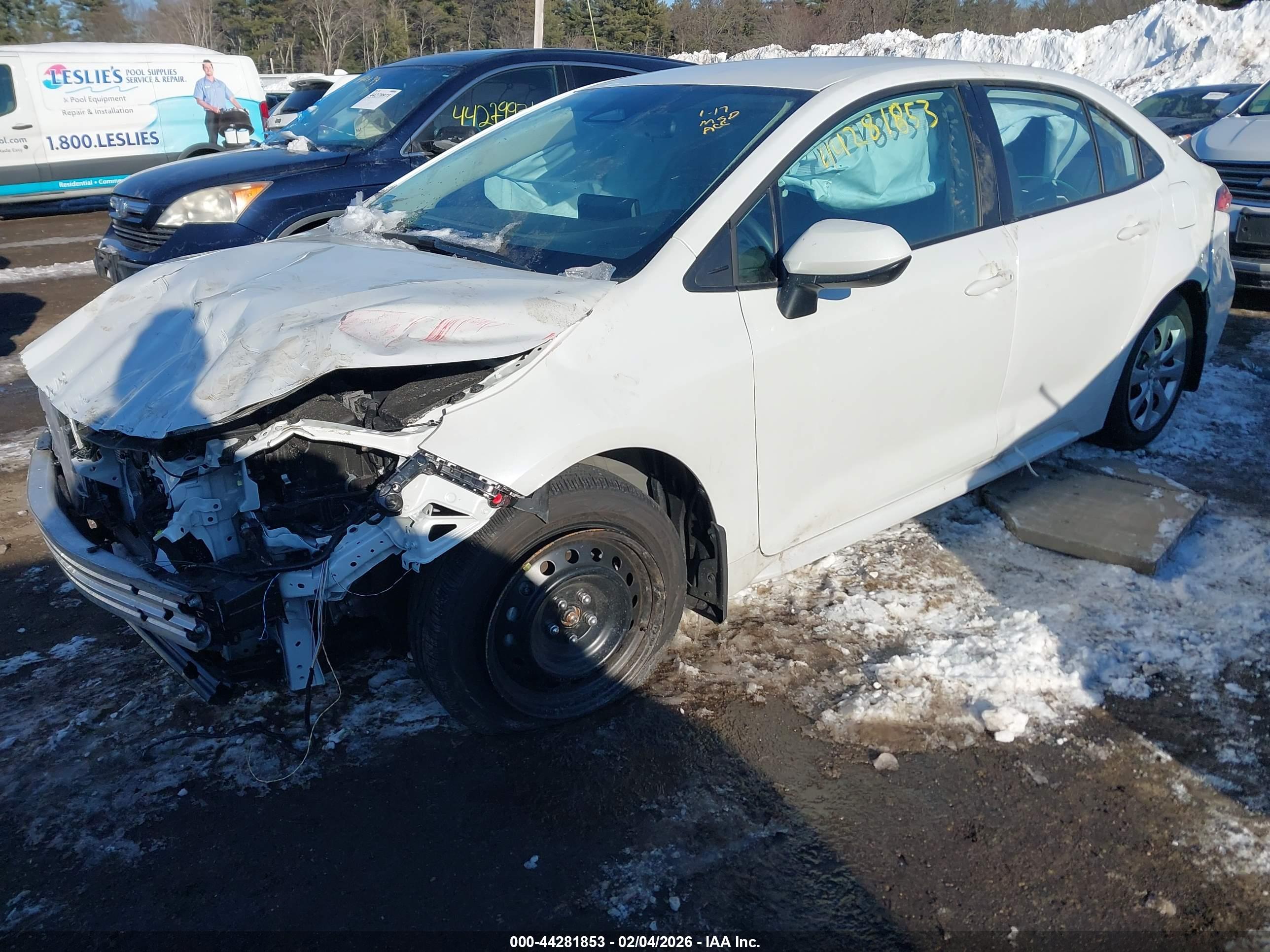 TOYOTA COROLLA image 2