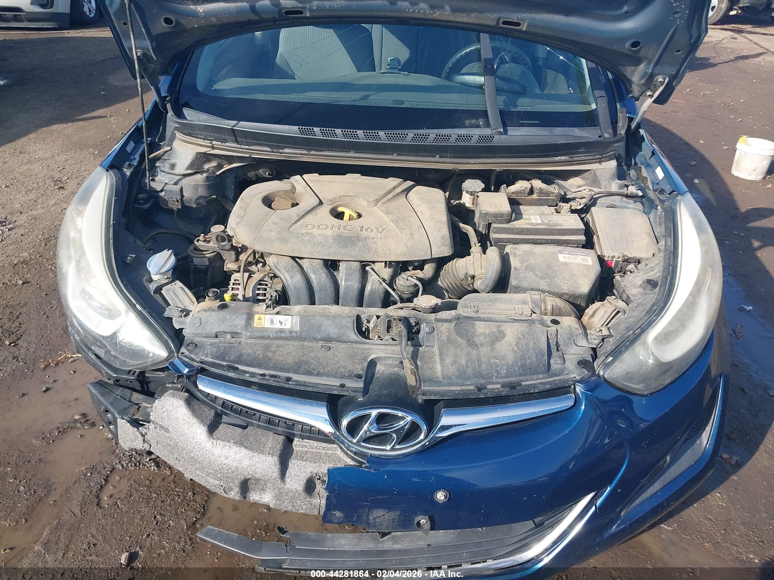 HYUNDAI ELANTRA image 10