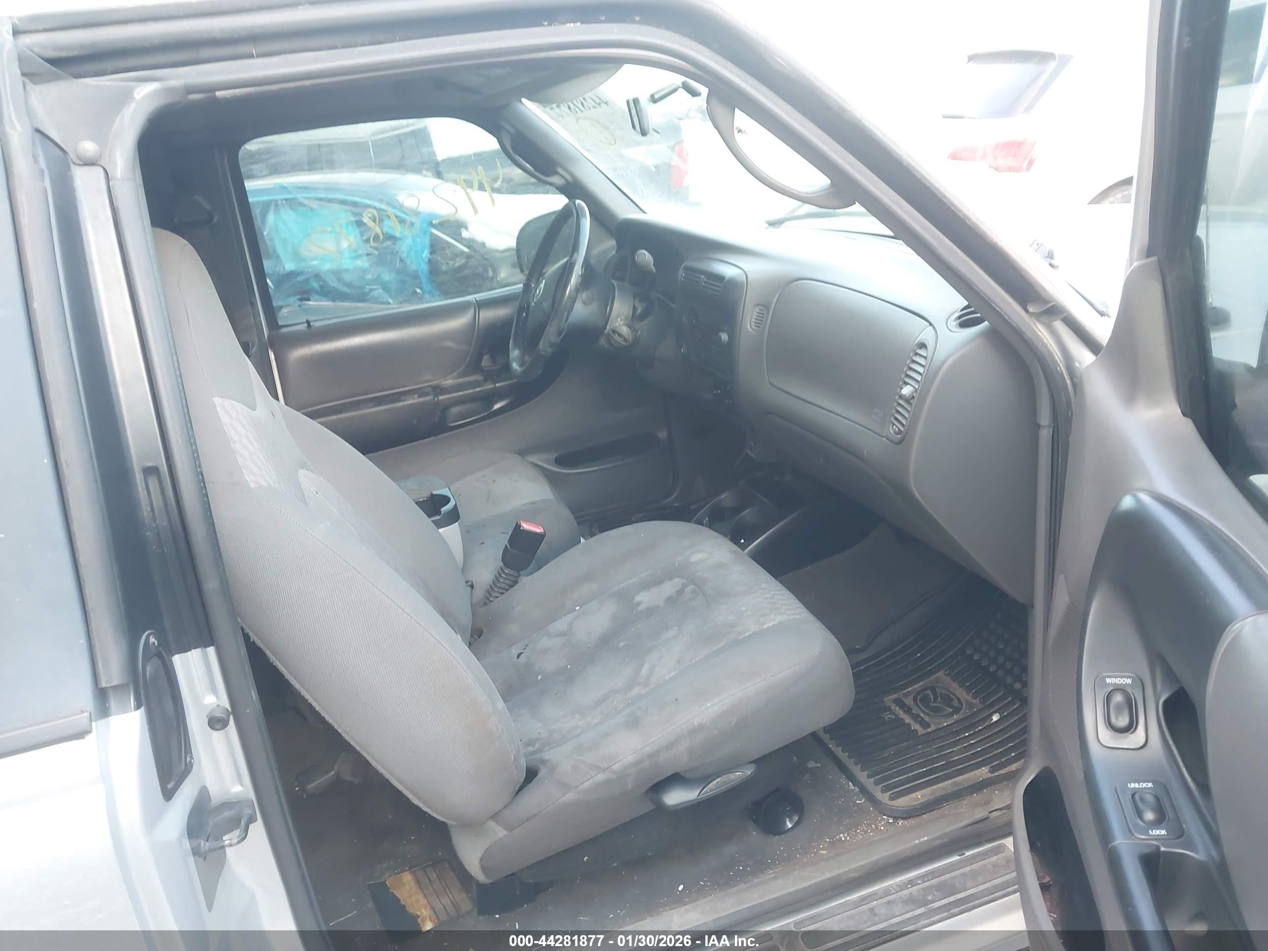 MAZDA B4000 image 5