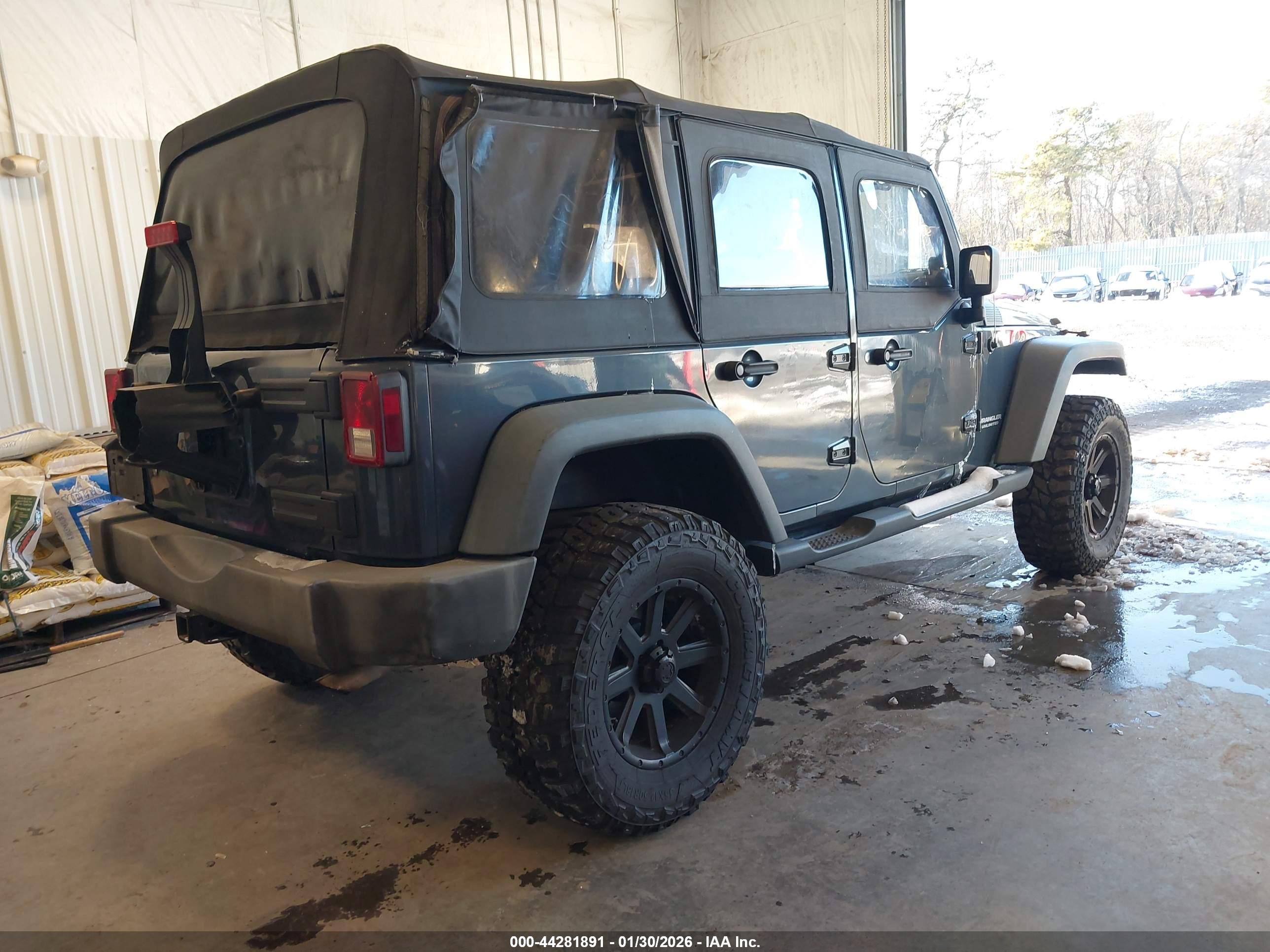 JEEP WRANGLER image 4