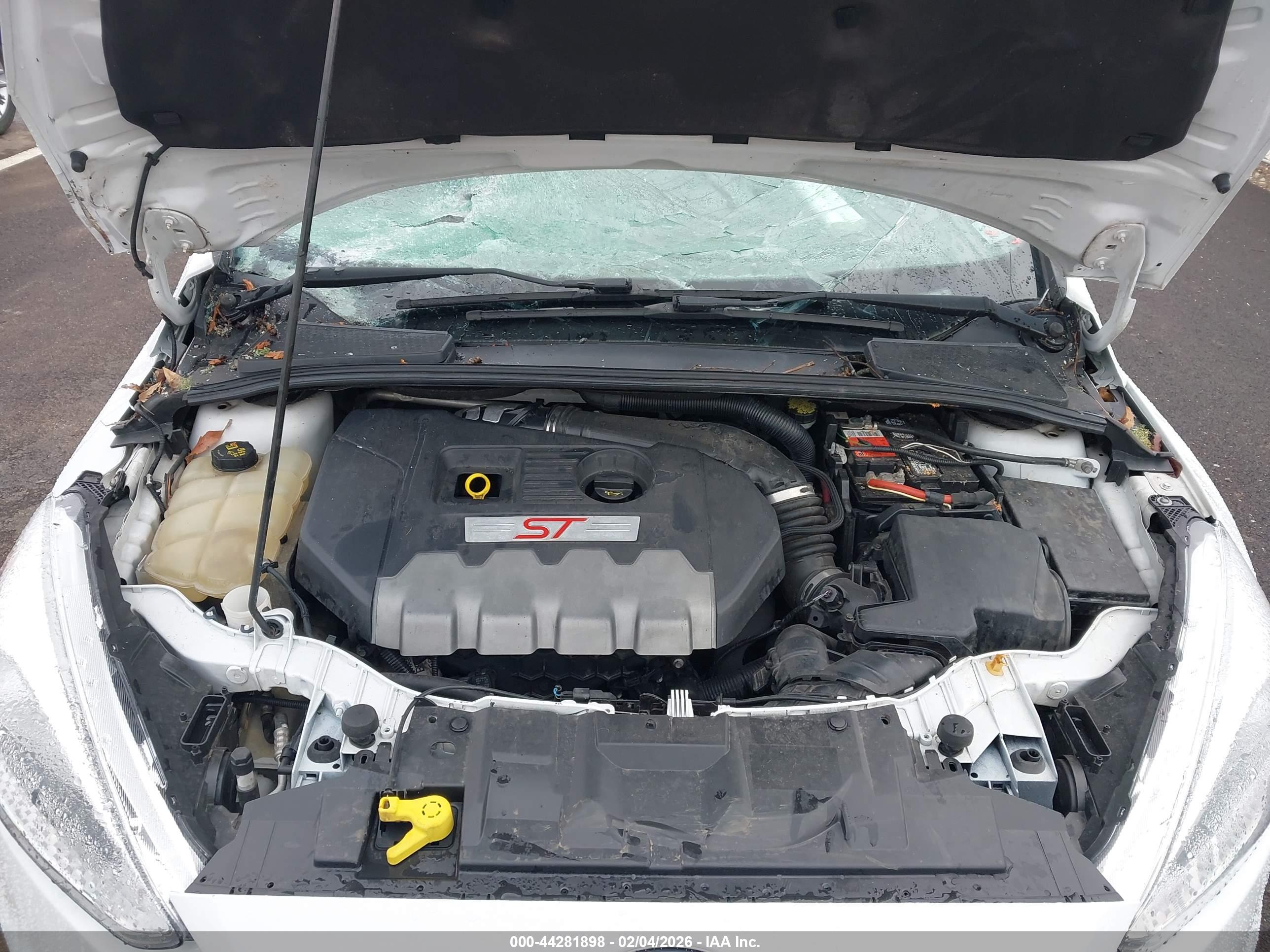 FORD FOCUS image 10