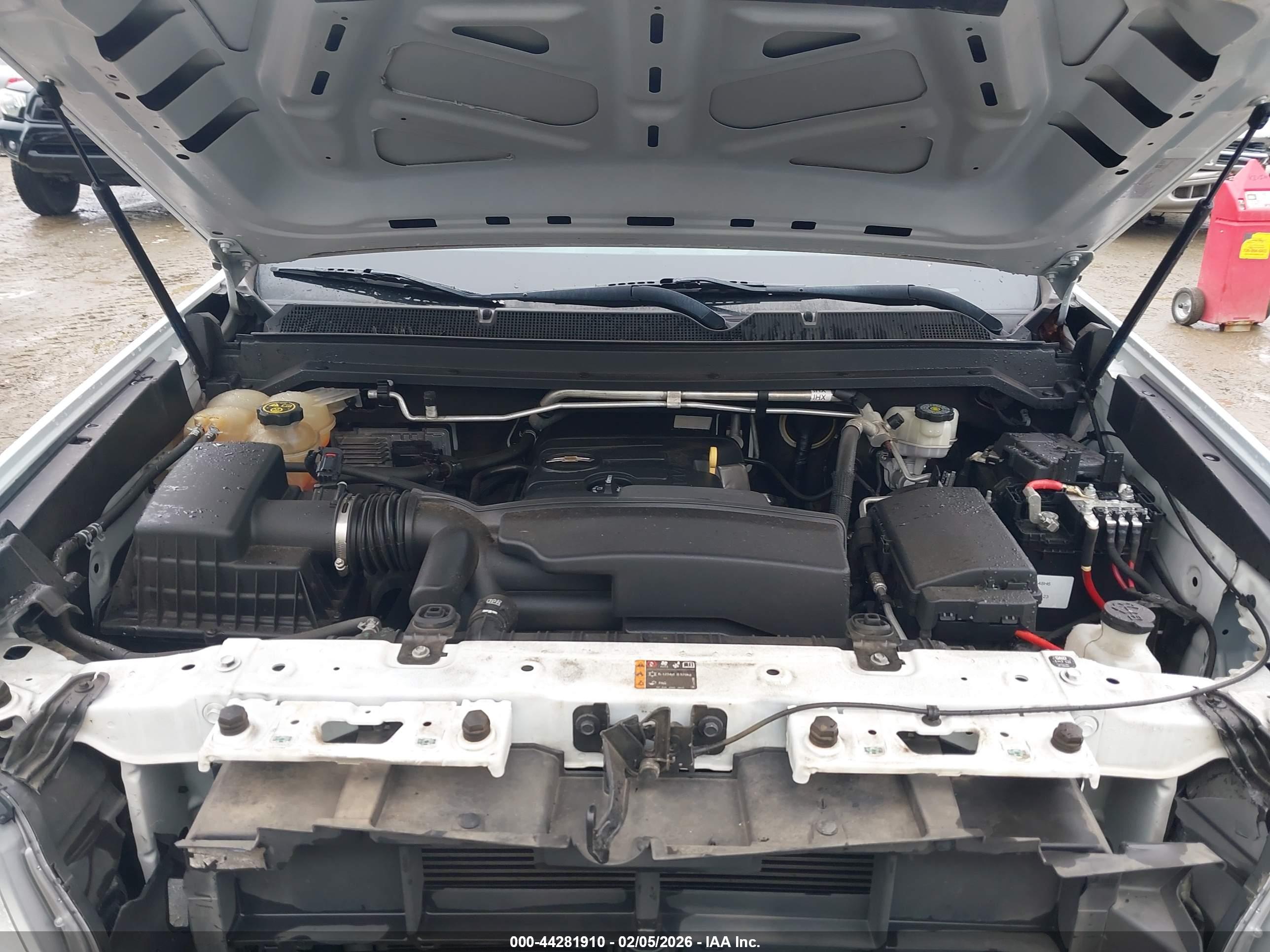 CHEVROLET COLORADO image 10