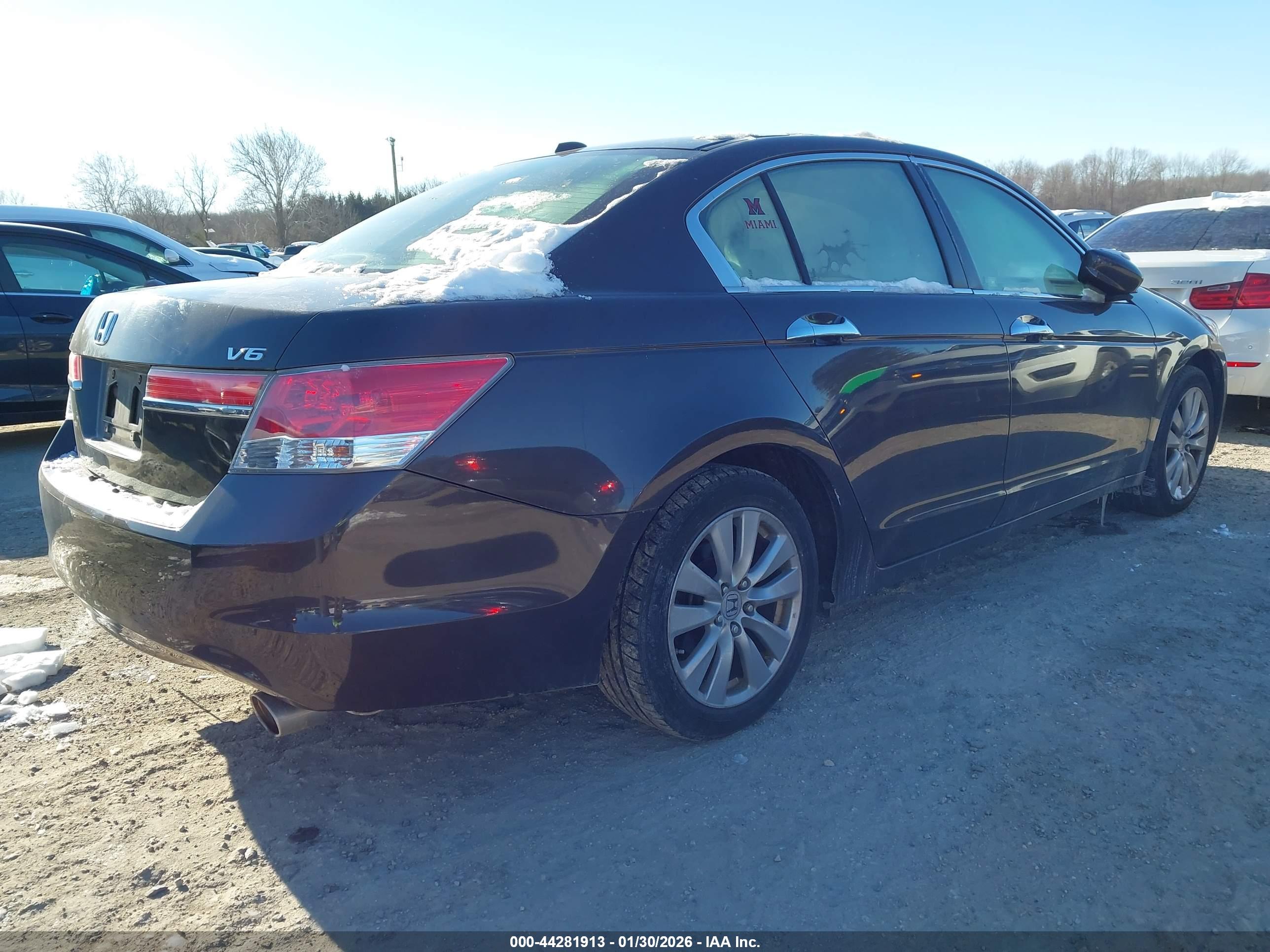 HONDA ACCORD image 4