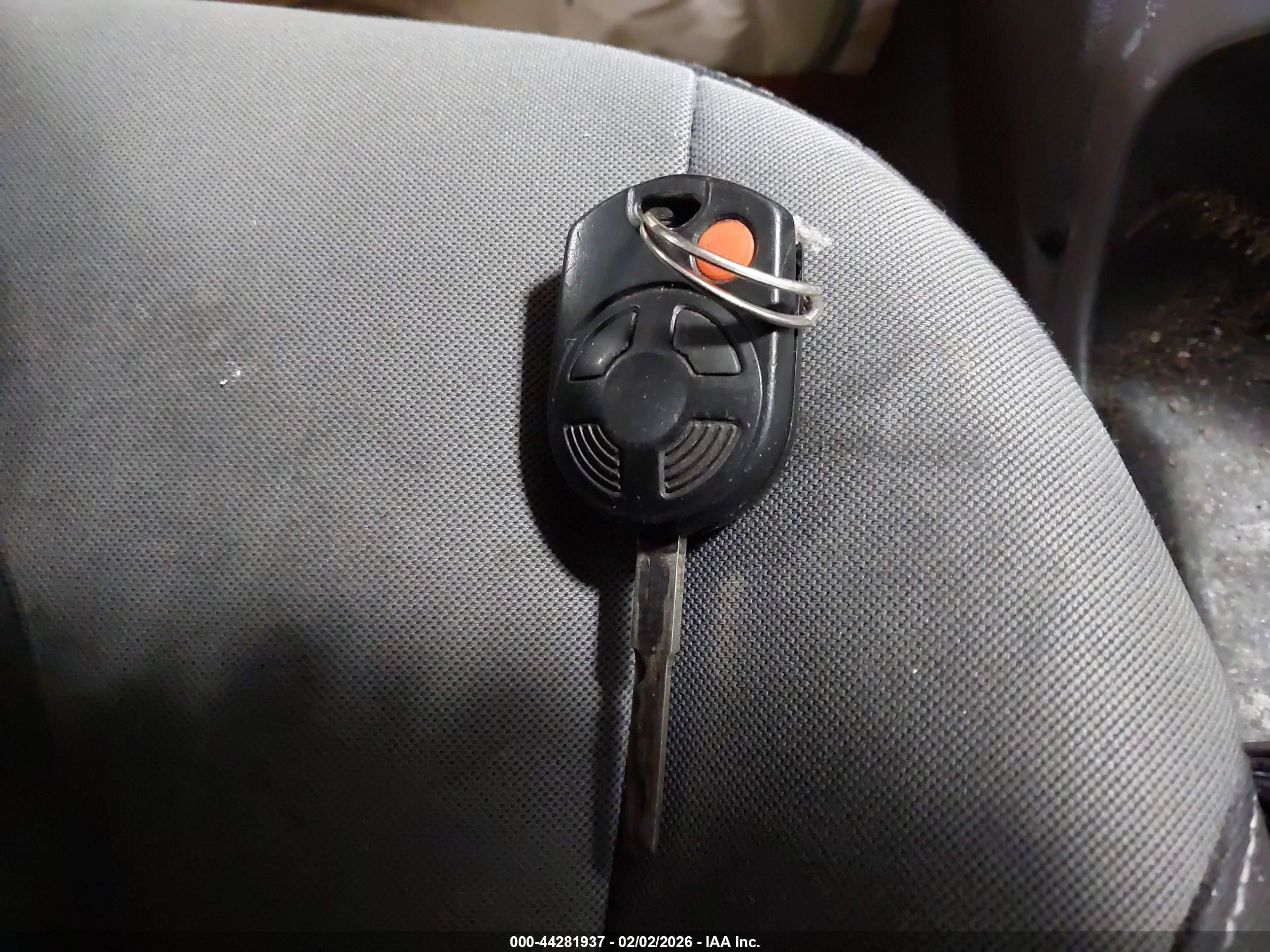 FORD ESCAPE image 11