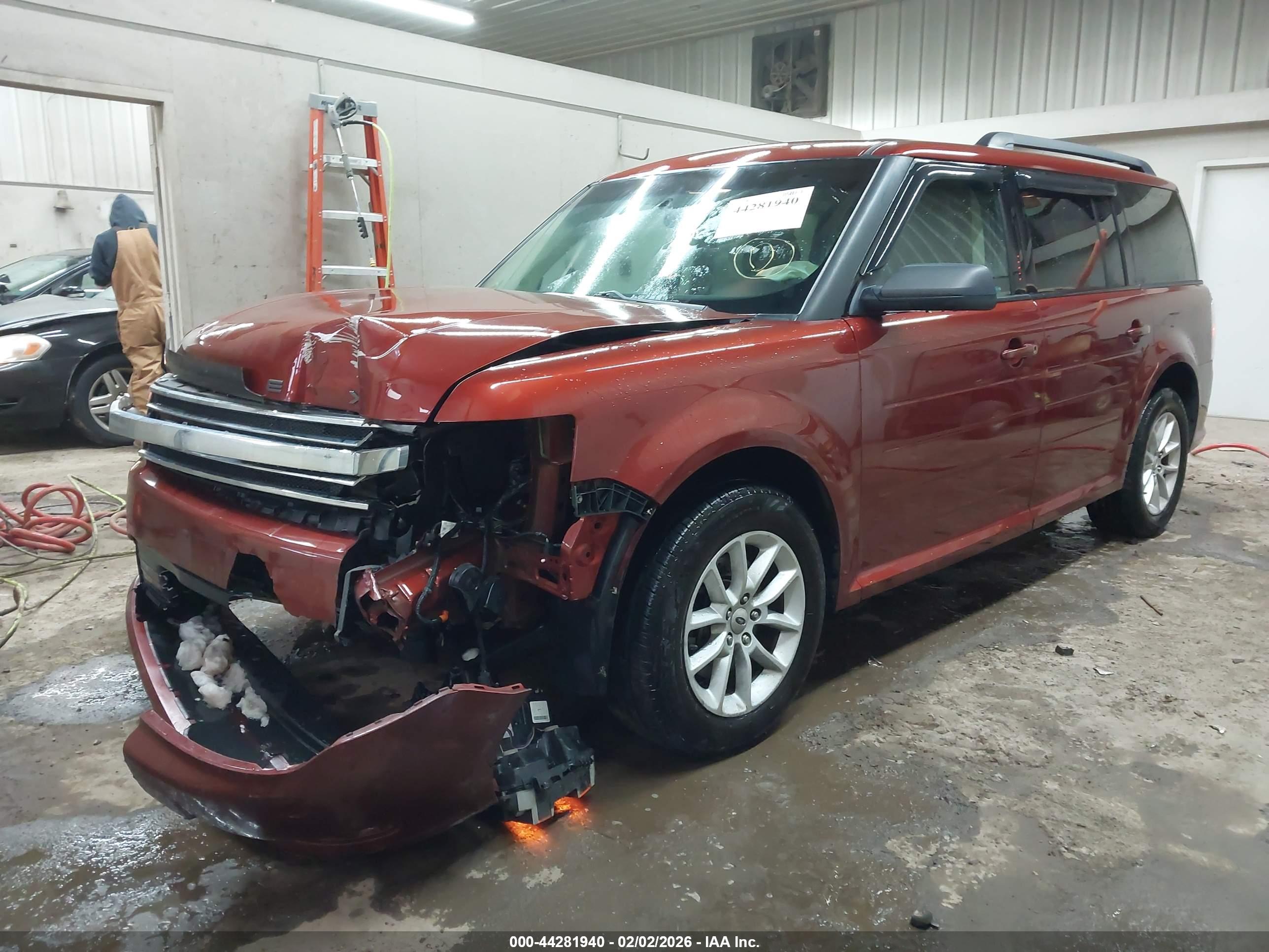 FORD FLEX image 2