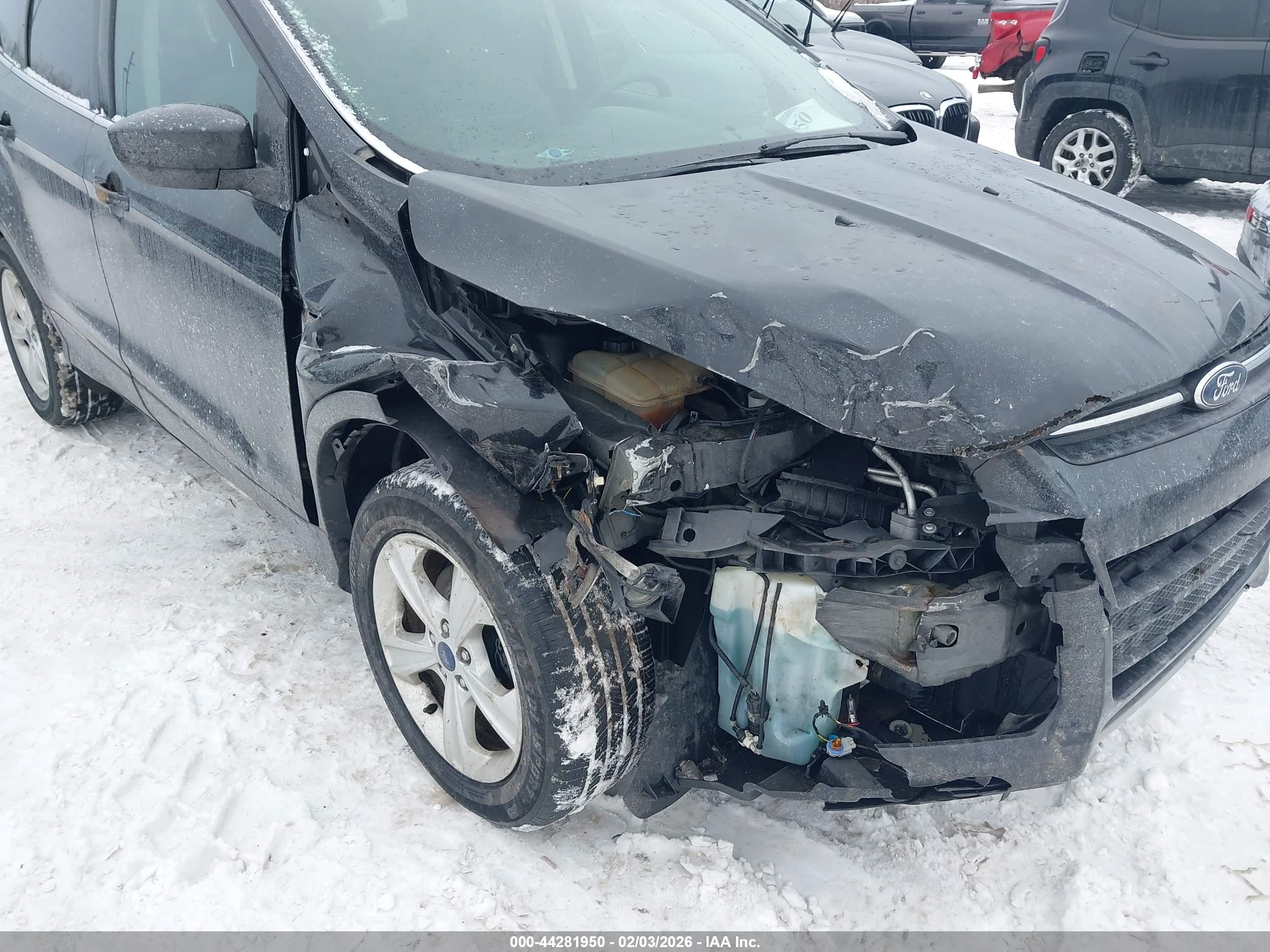FORD ESCAPE image 6