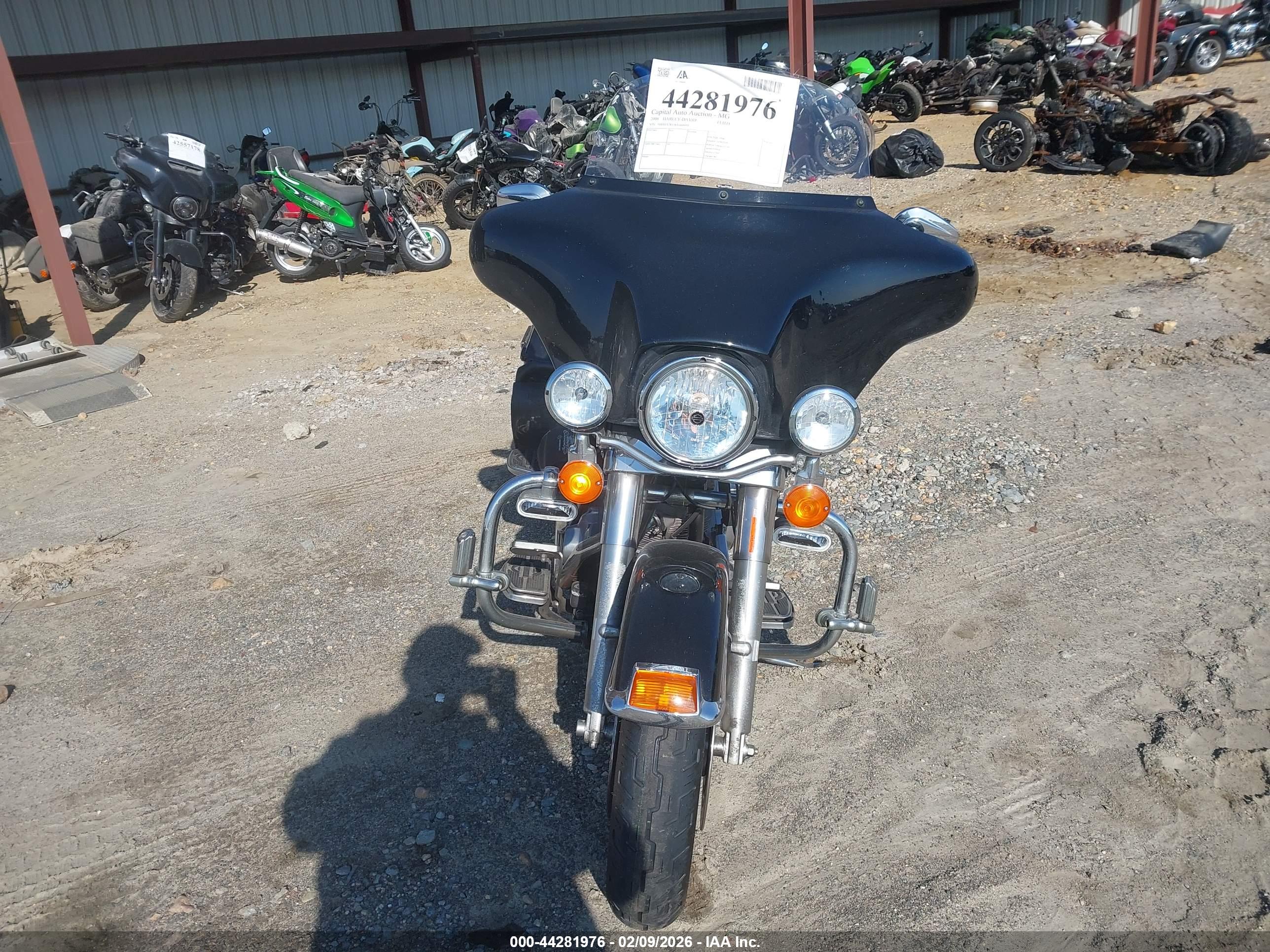 HARLEY-DAVIDSON FLHTI image 5