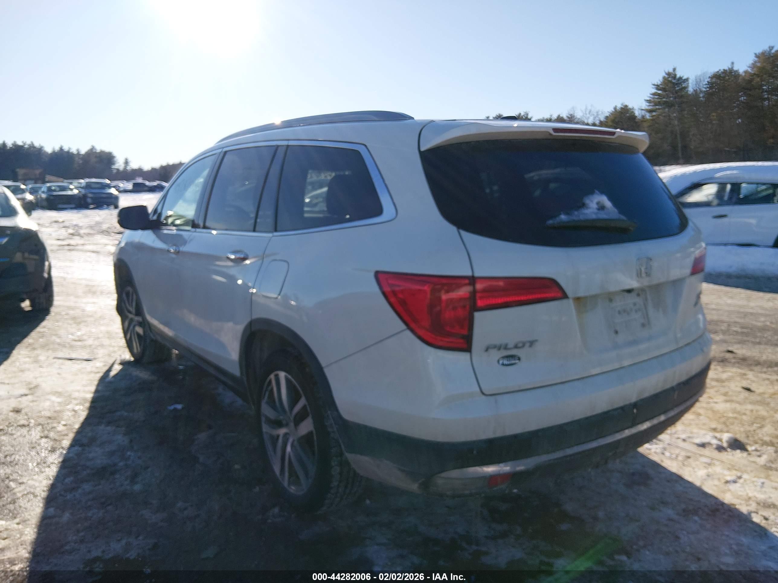 HONDA PILOT image 3
