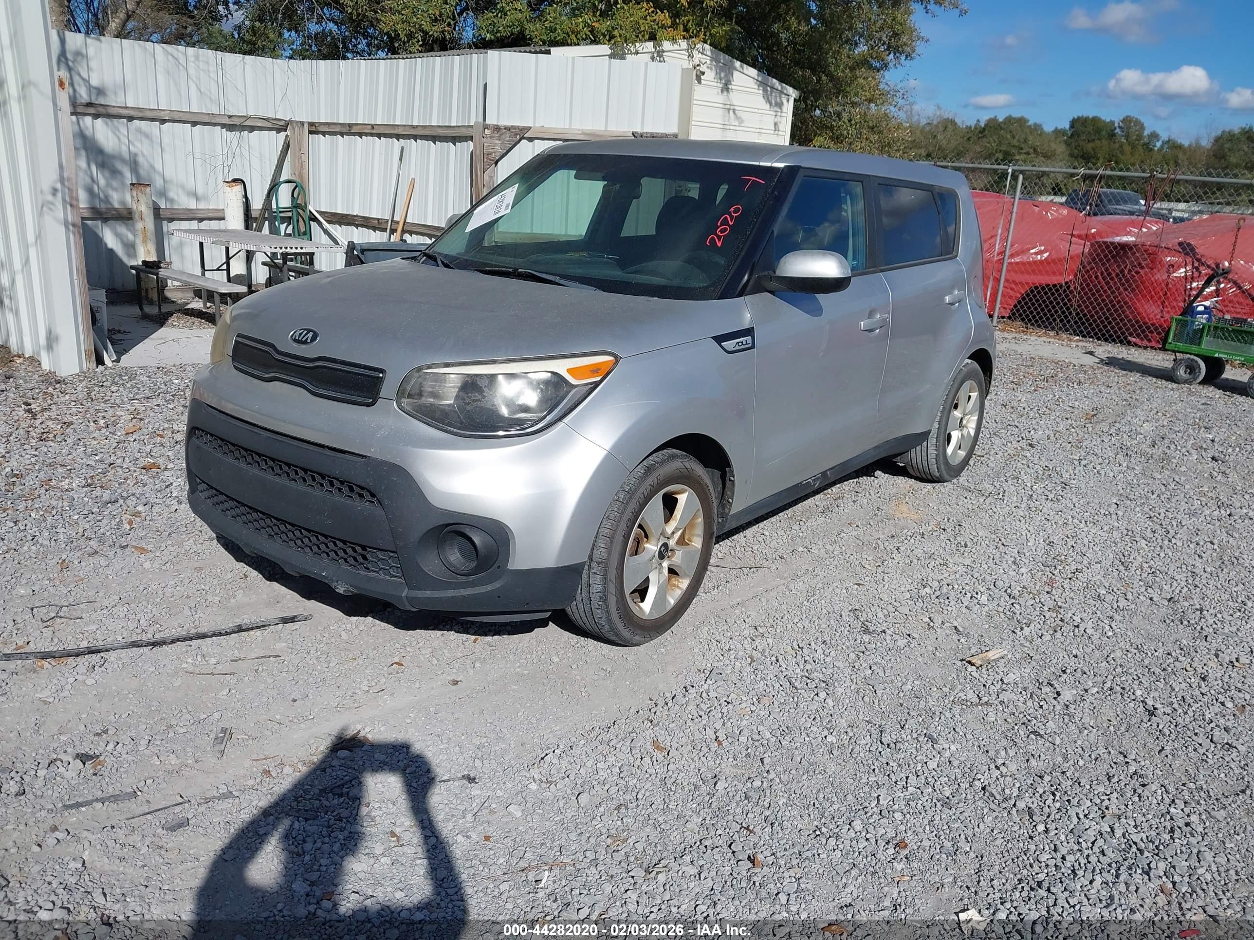 KIA SOUL image 2
