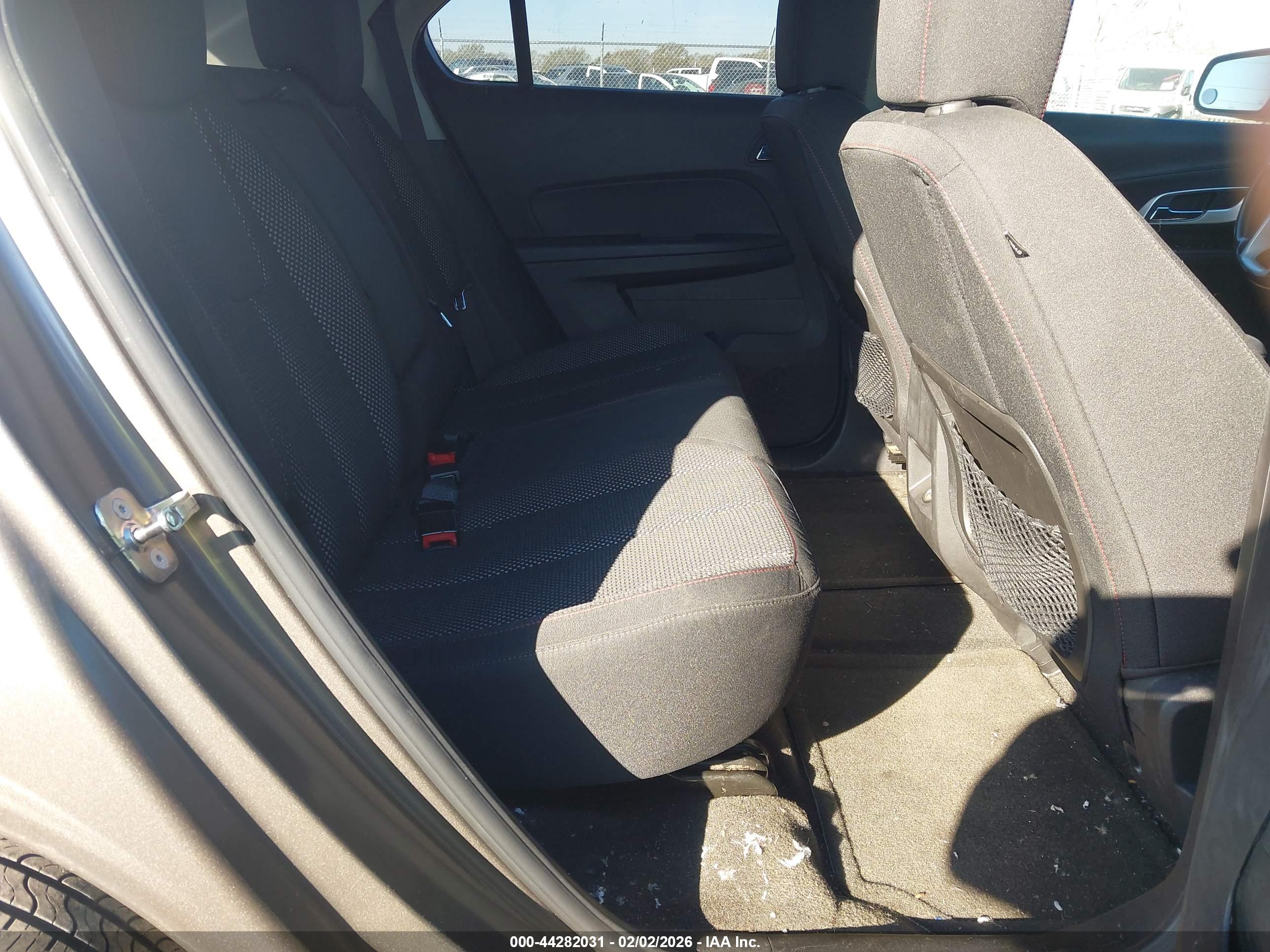 CHEVROLET EQUINOX image 8