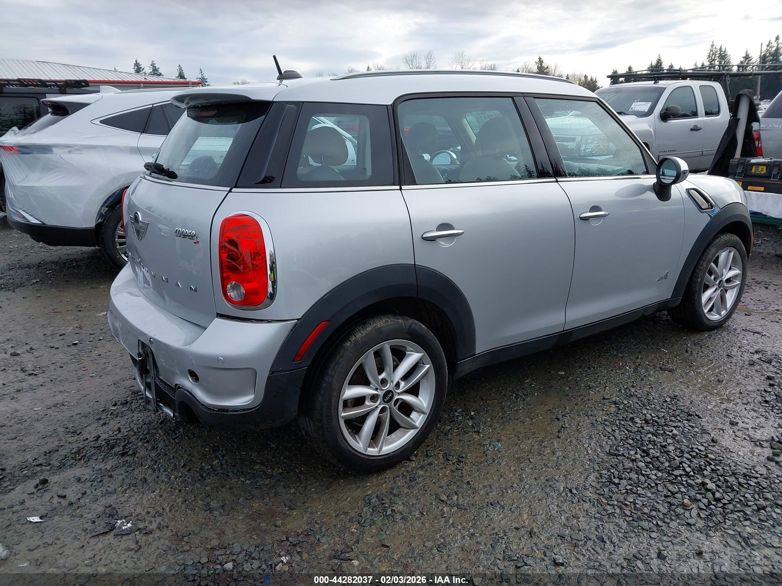 MINI COUNTRYMAN image 4