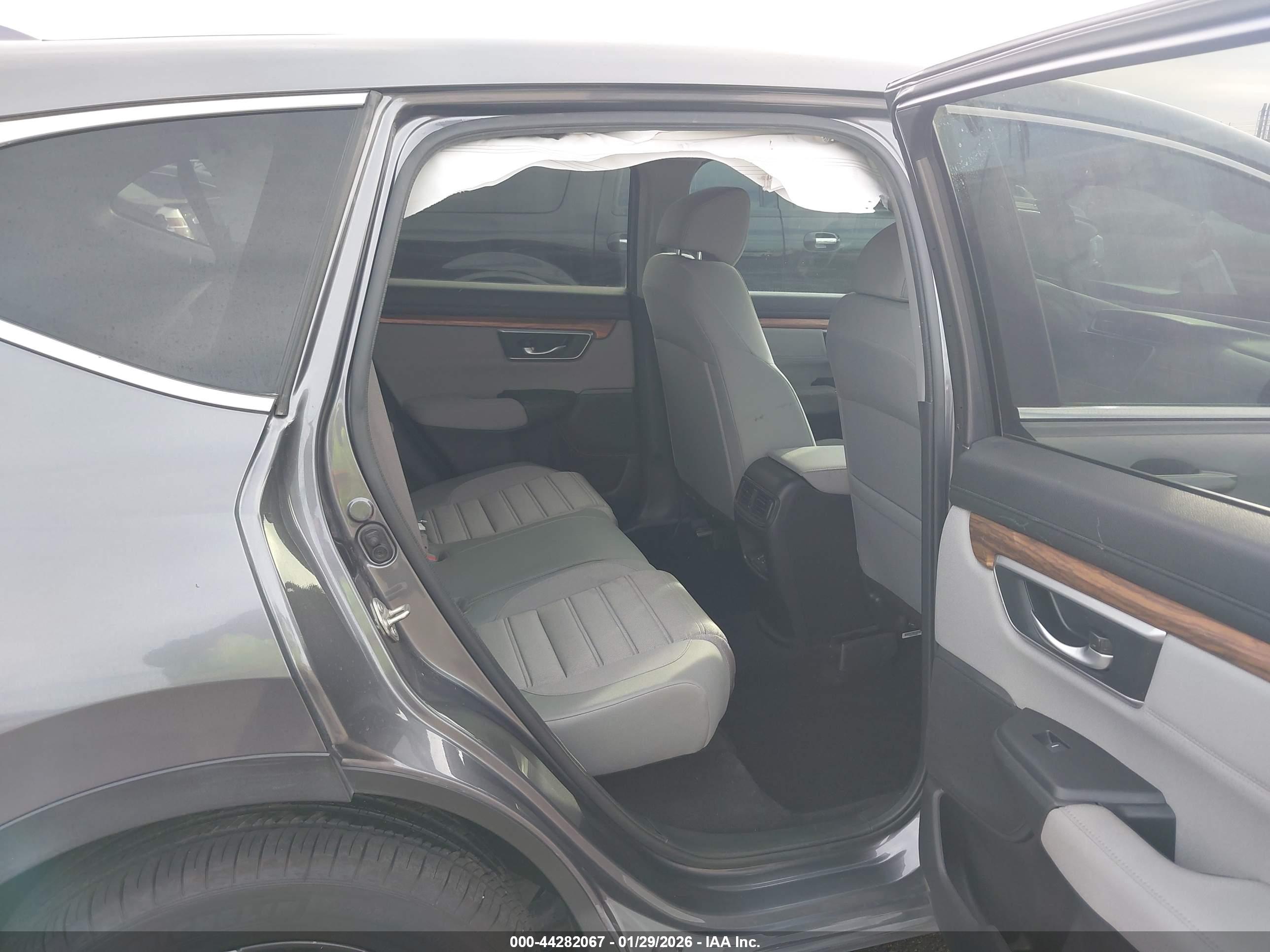 HONDA CR-V image 8