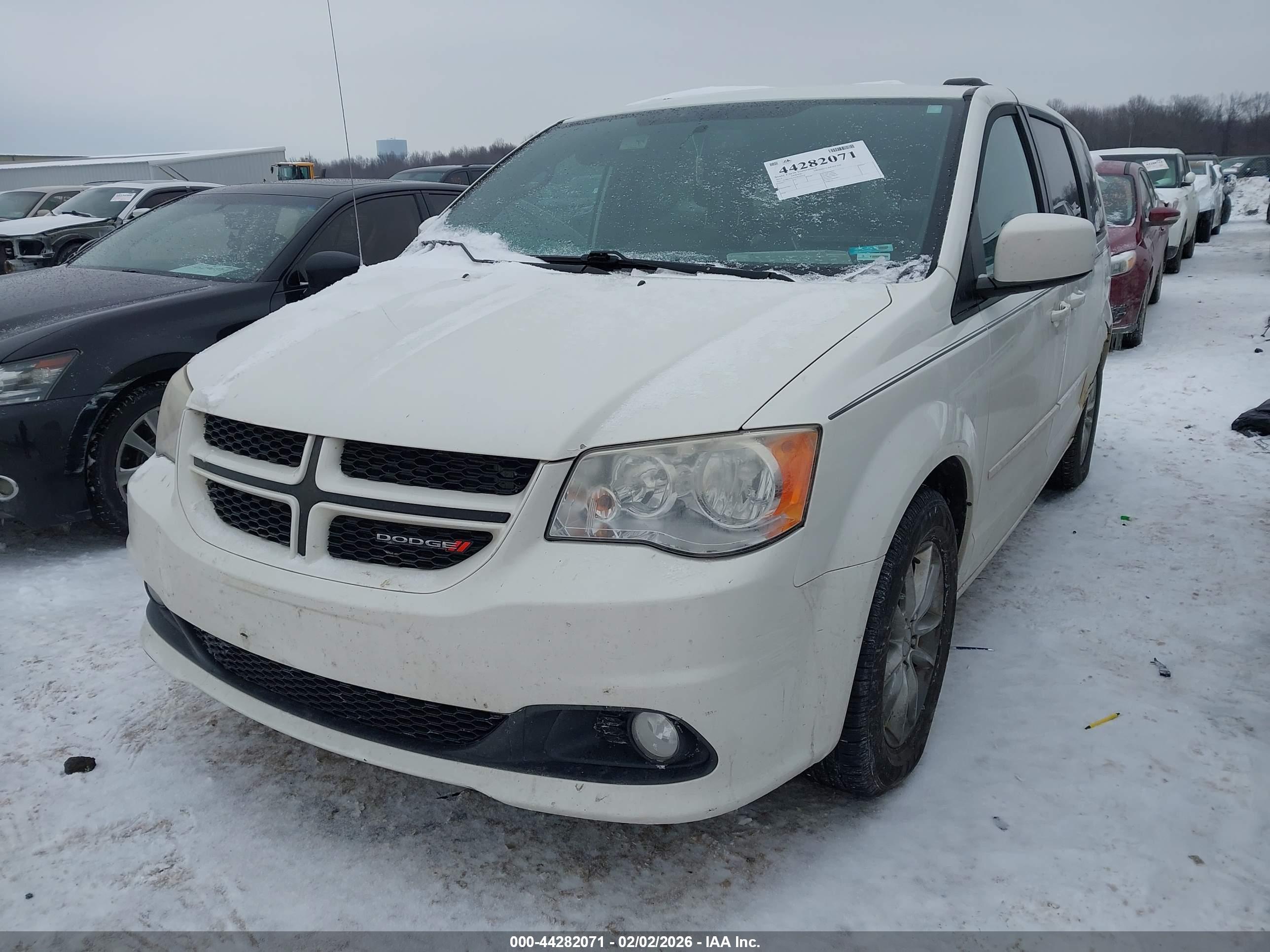 DODGE GRAND image 2