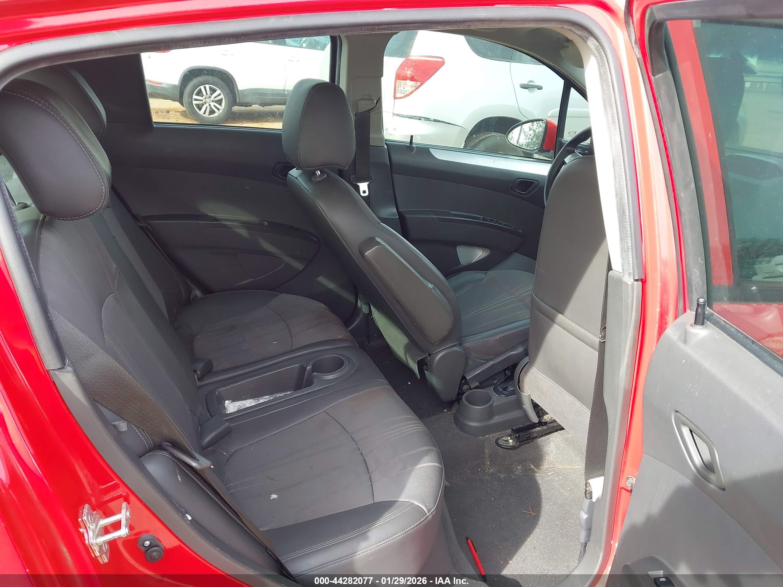 CHEVROLET SPARK image 8
