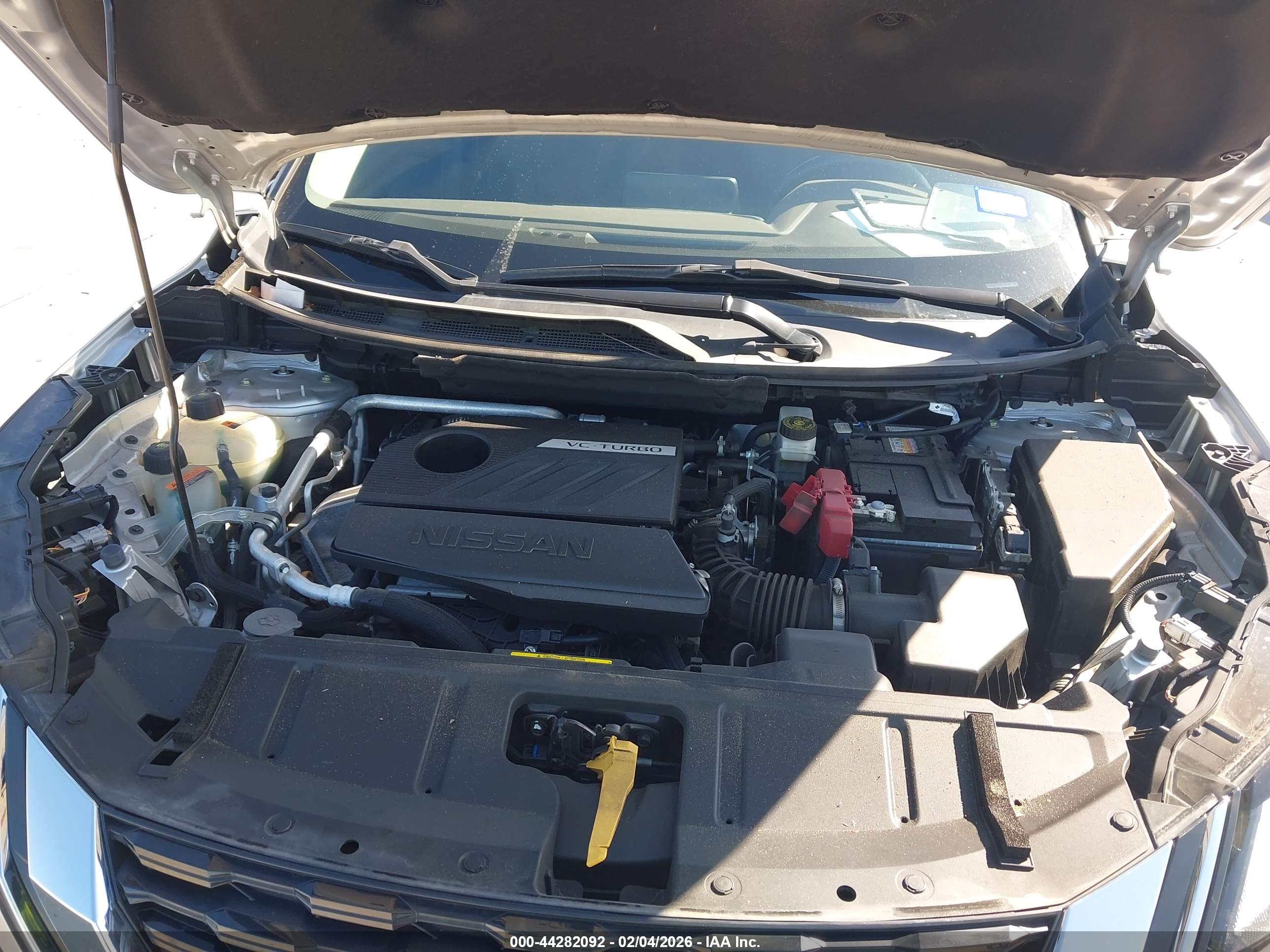 NISSAN ROGUE image 10