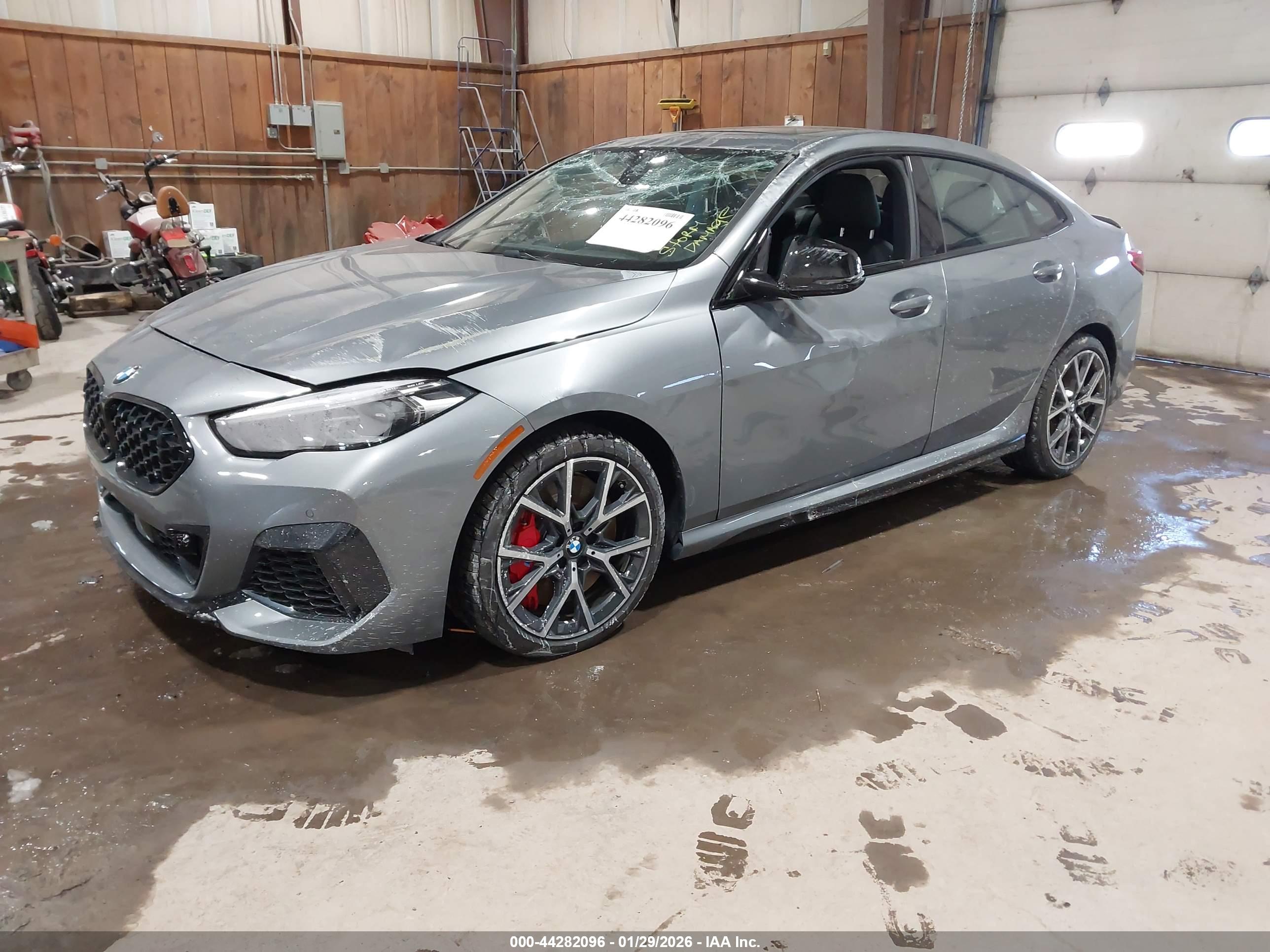 BMW M235 image 2