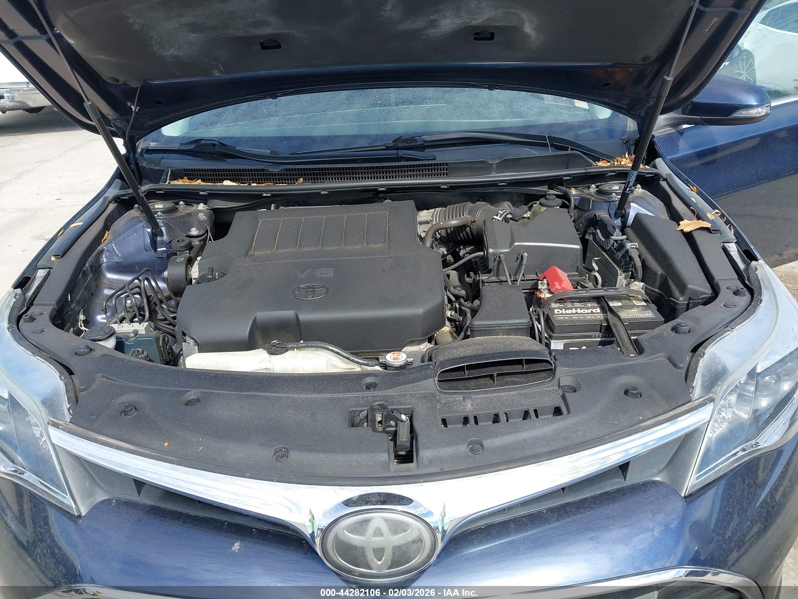 TOYOTA AVALON image 10