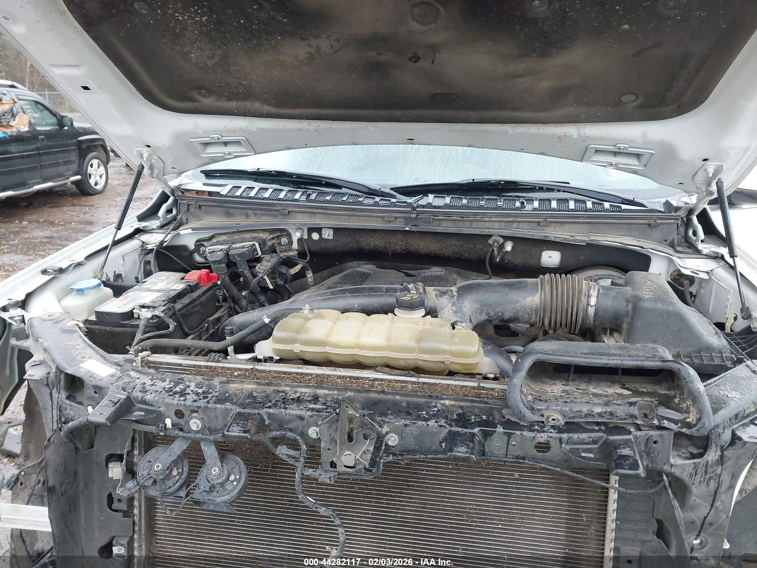 FORD EXPEDITION image 10