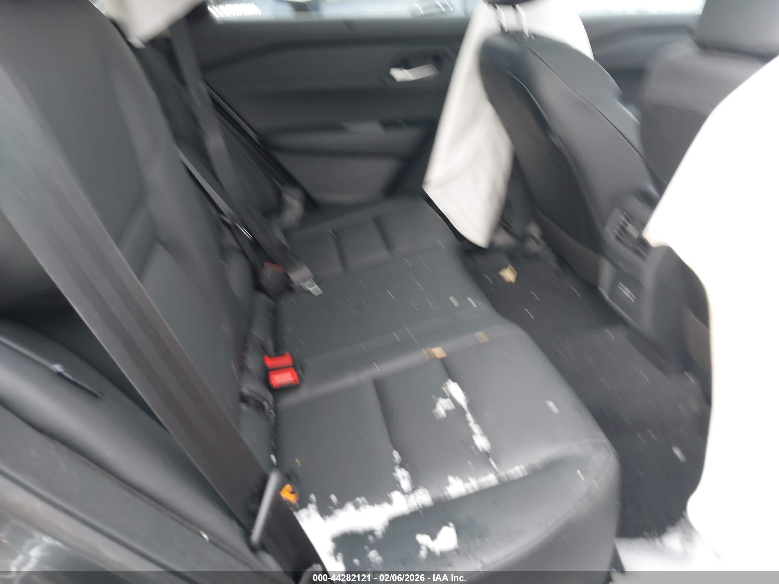 NISSAN ROGUE image 8