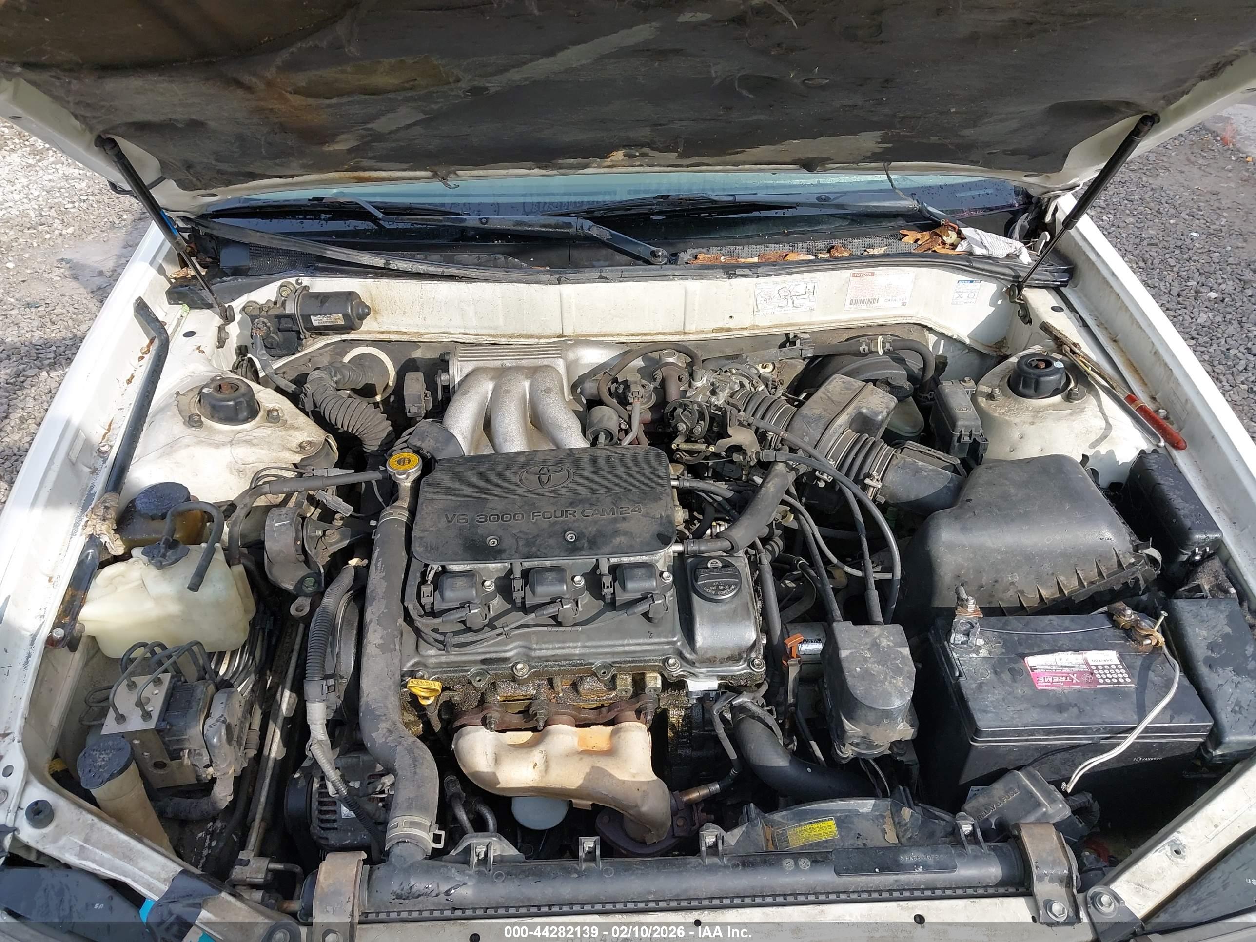 TOYOTA AVALON image 10