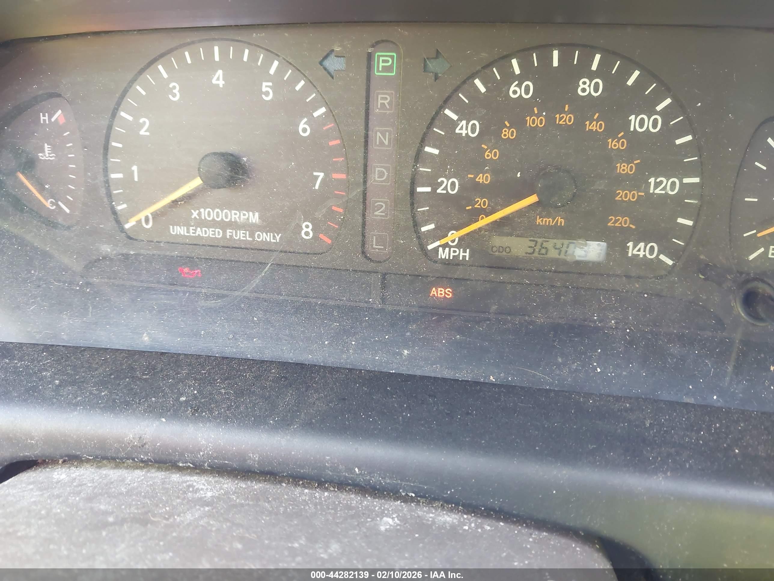 TOYOTA AVALON image 7