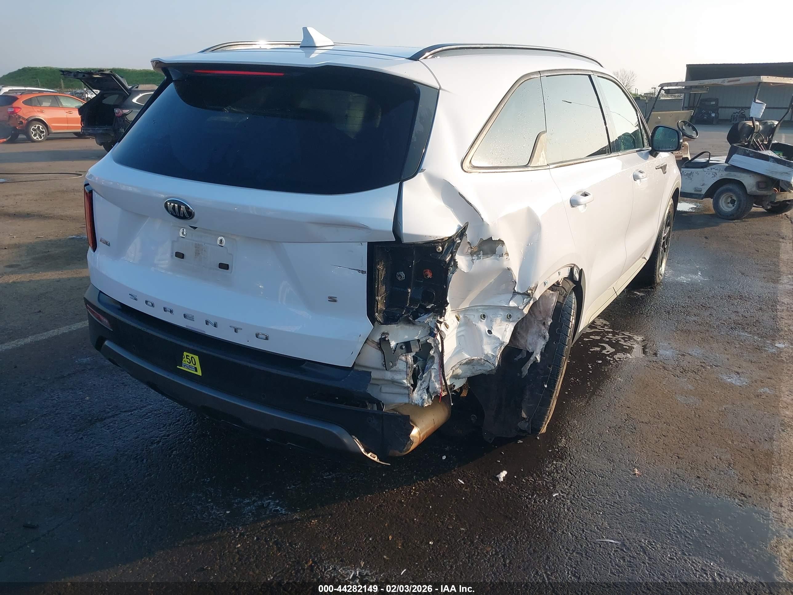 KIA SORENTO image 4
