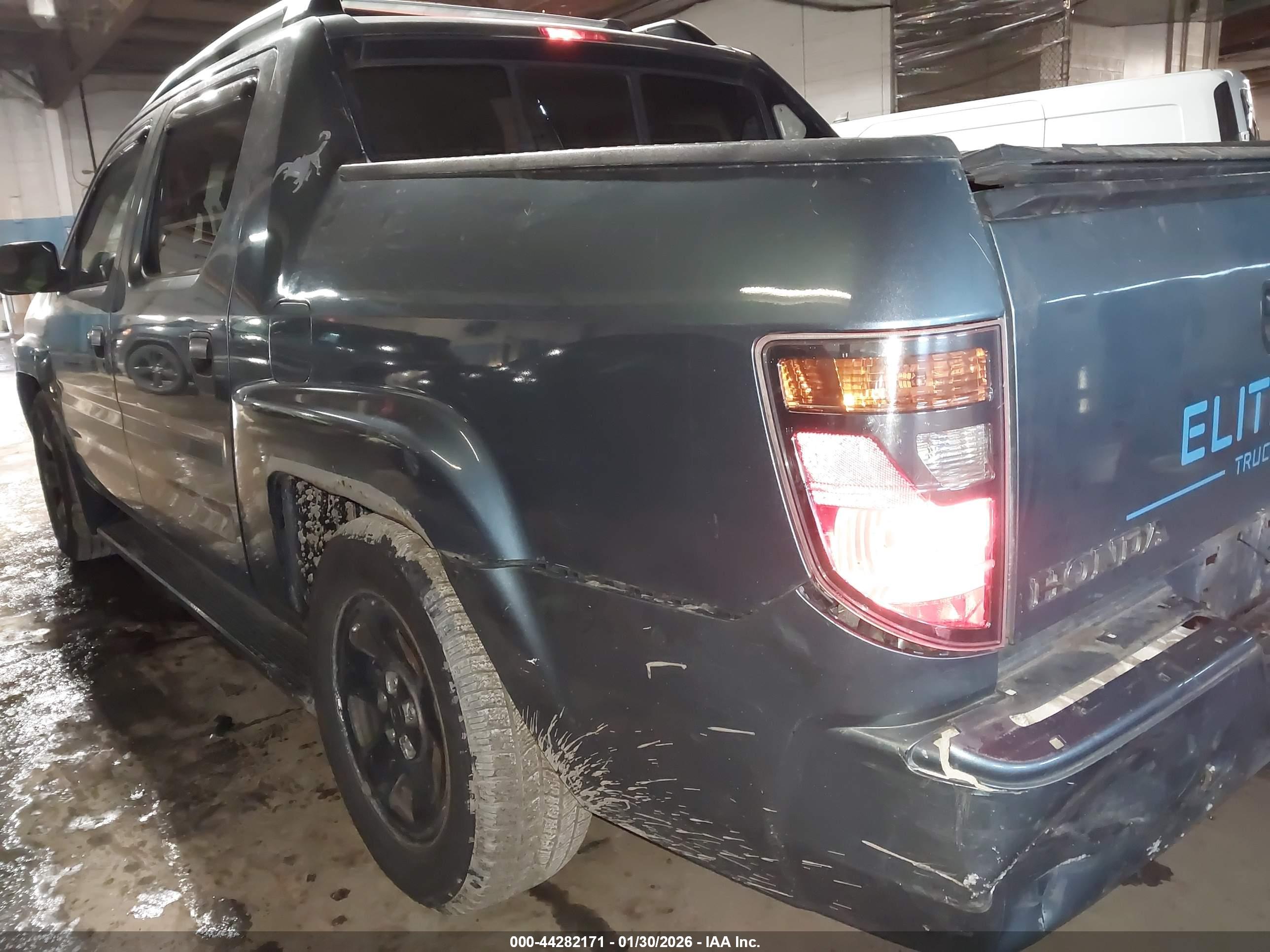HONDA RIDGELINE image 6