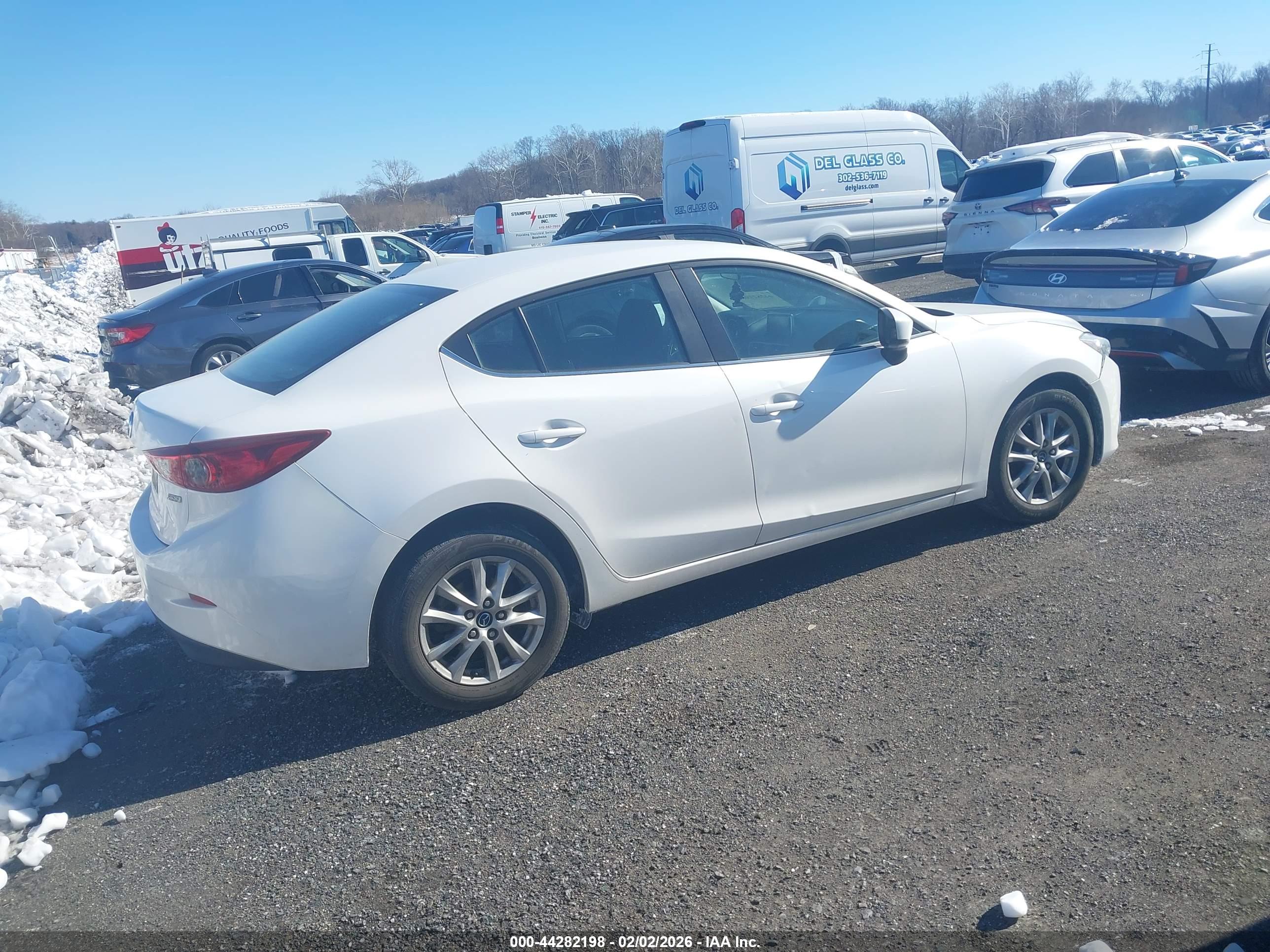 MAZDA MAZDA3 image 4