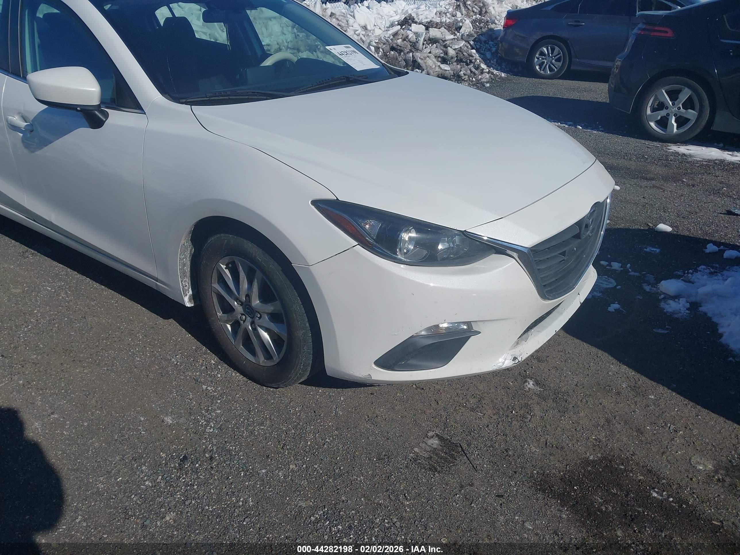 MAZDA MAZDA3 image 6