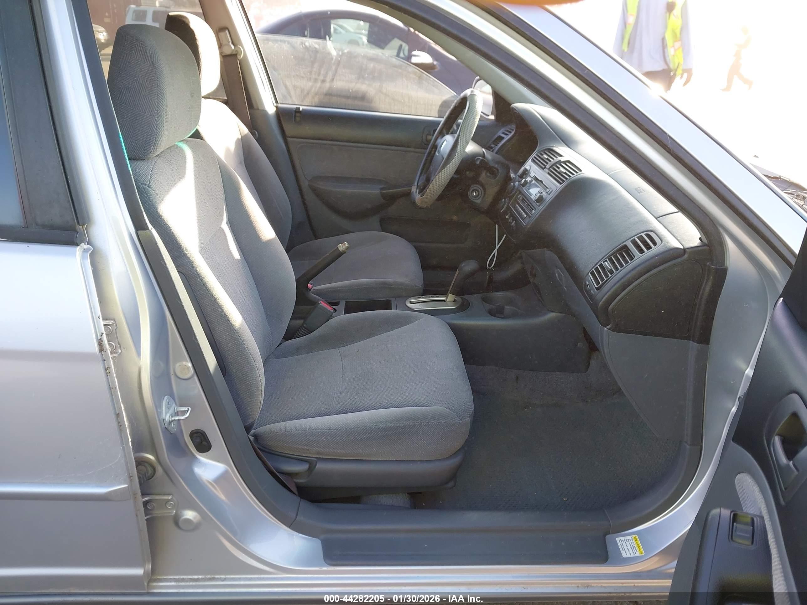 HONDA CIVIC image 5