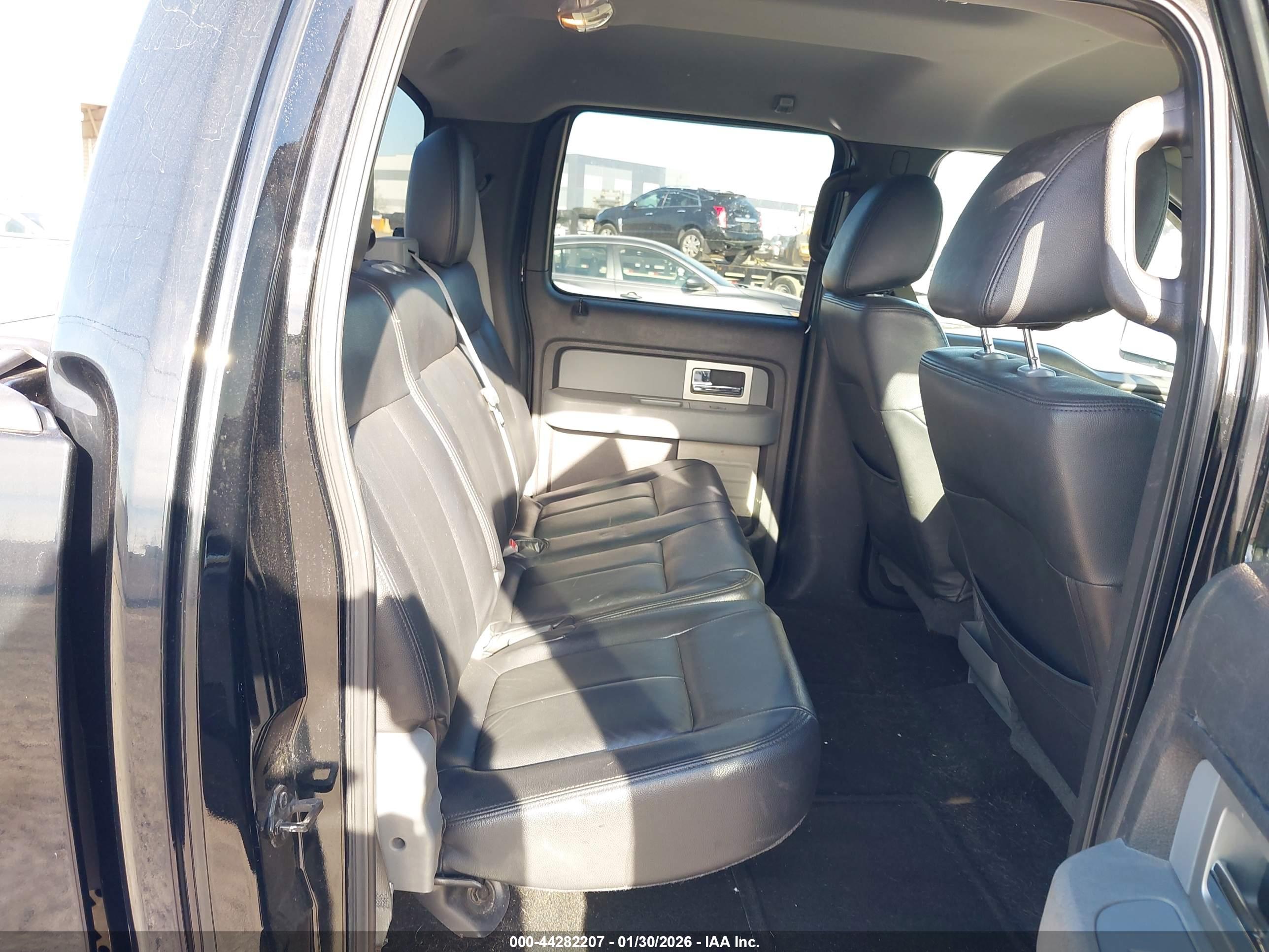 FORD F-150 image 8