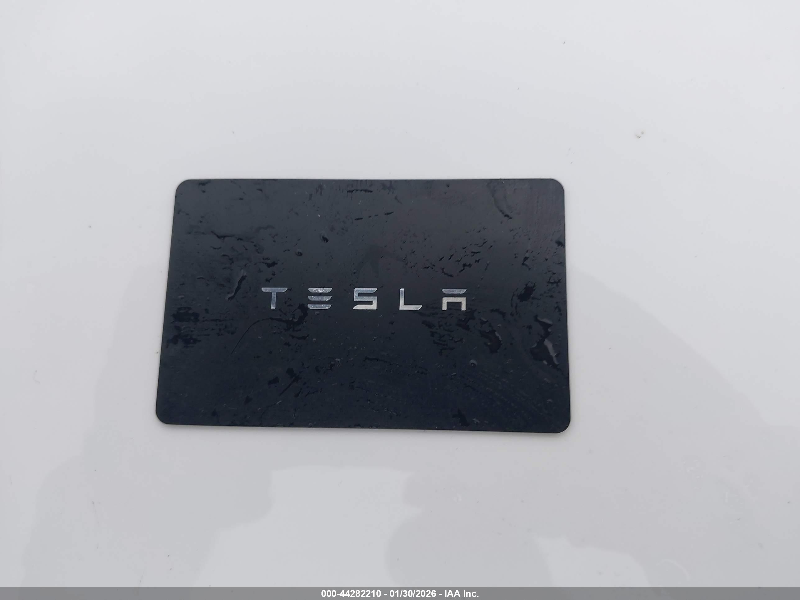 TESLA MODEL image 11