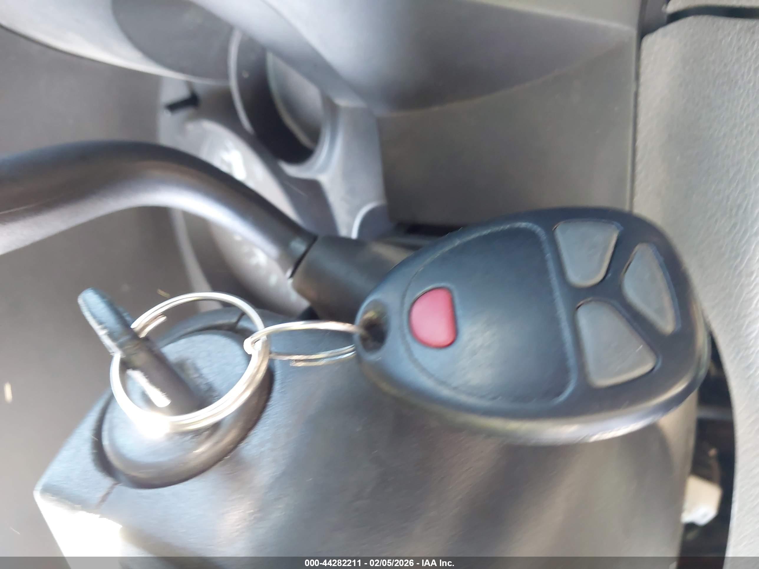 GMC SIERRA image 11