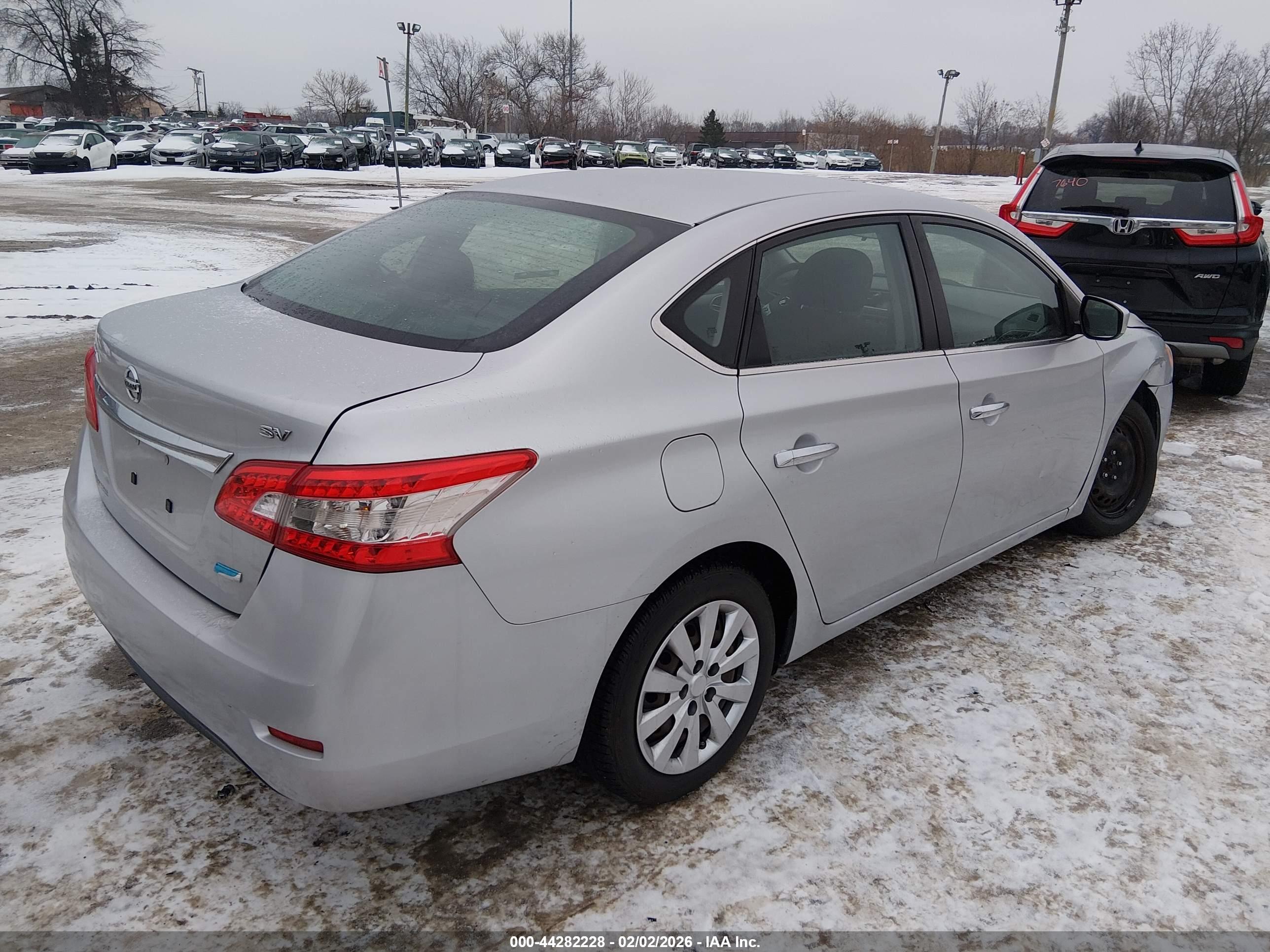NISSAN SENTRA image 4