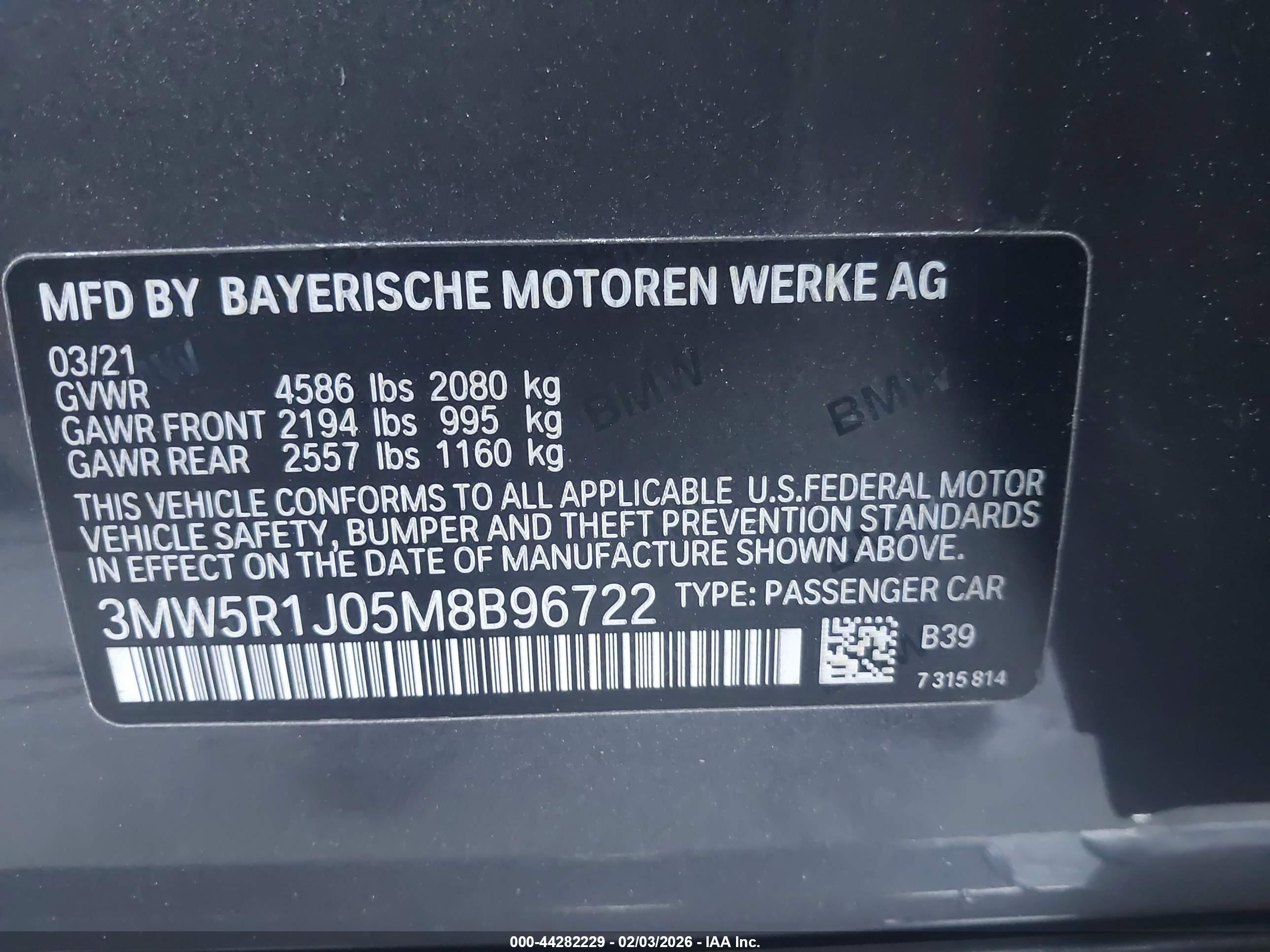 BMW 330I image 9