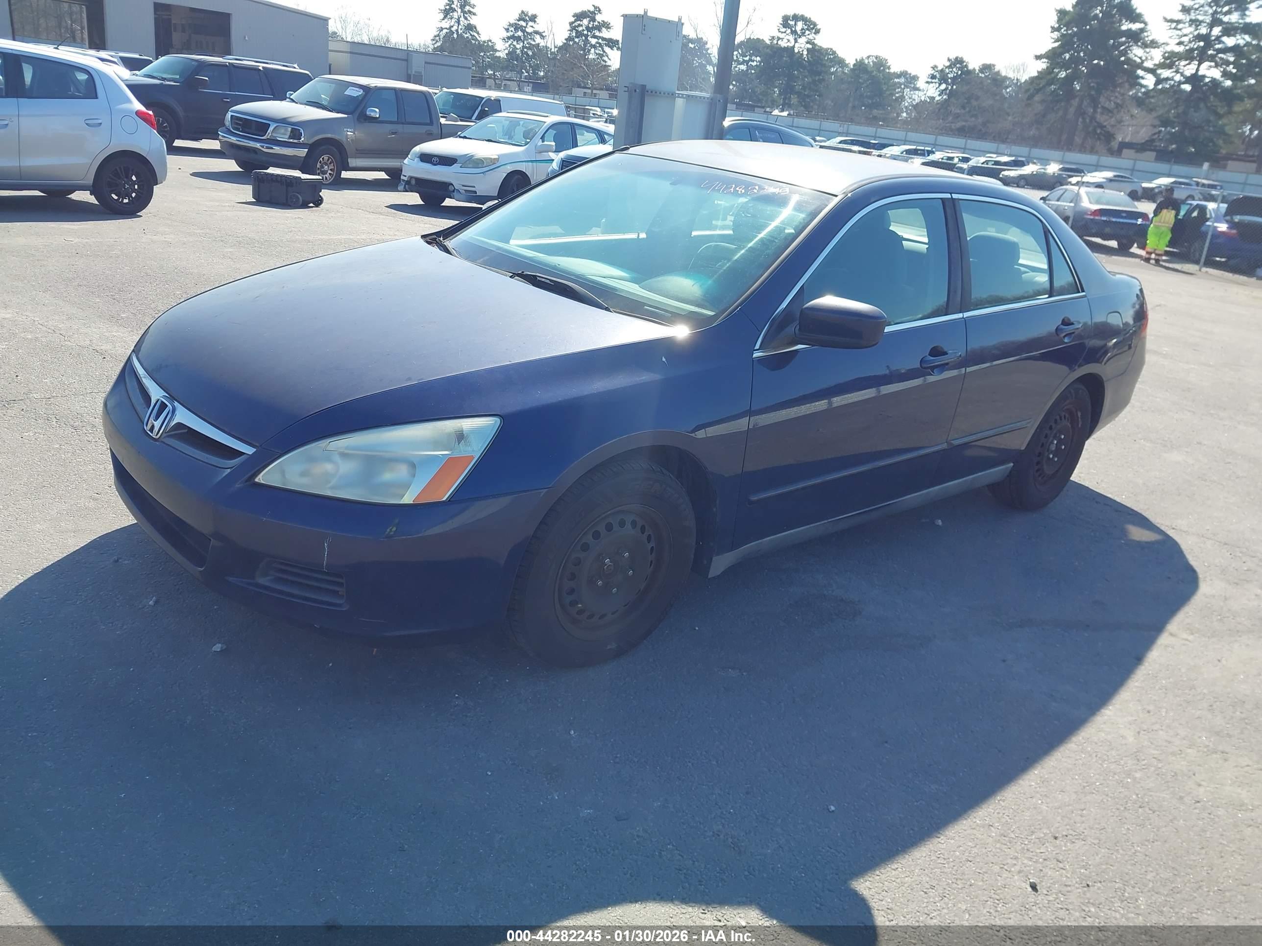 HONDA ACCORD image 2