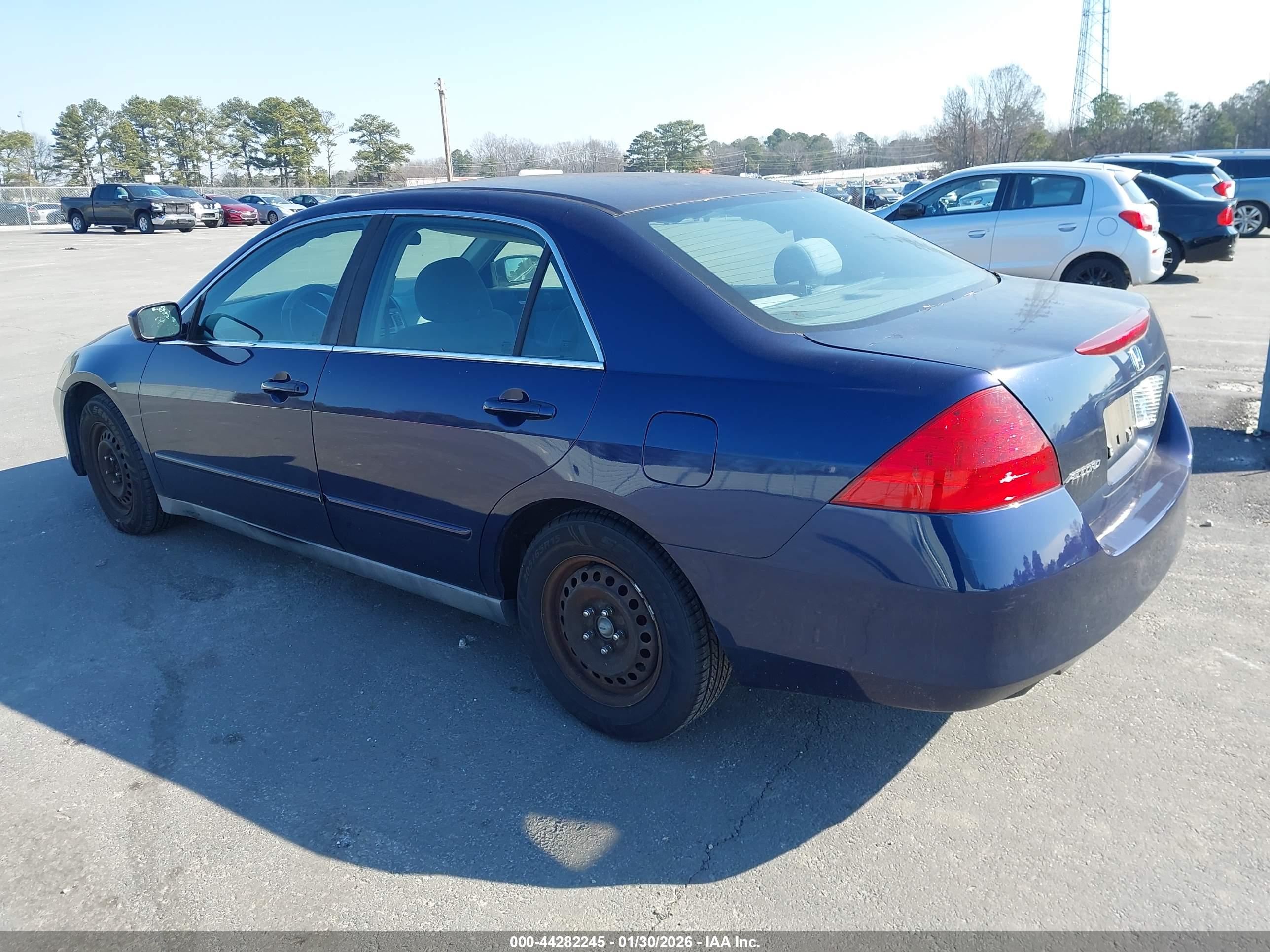 HONDA ACCORD image 3