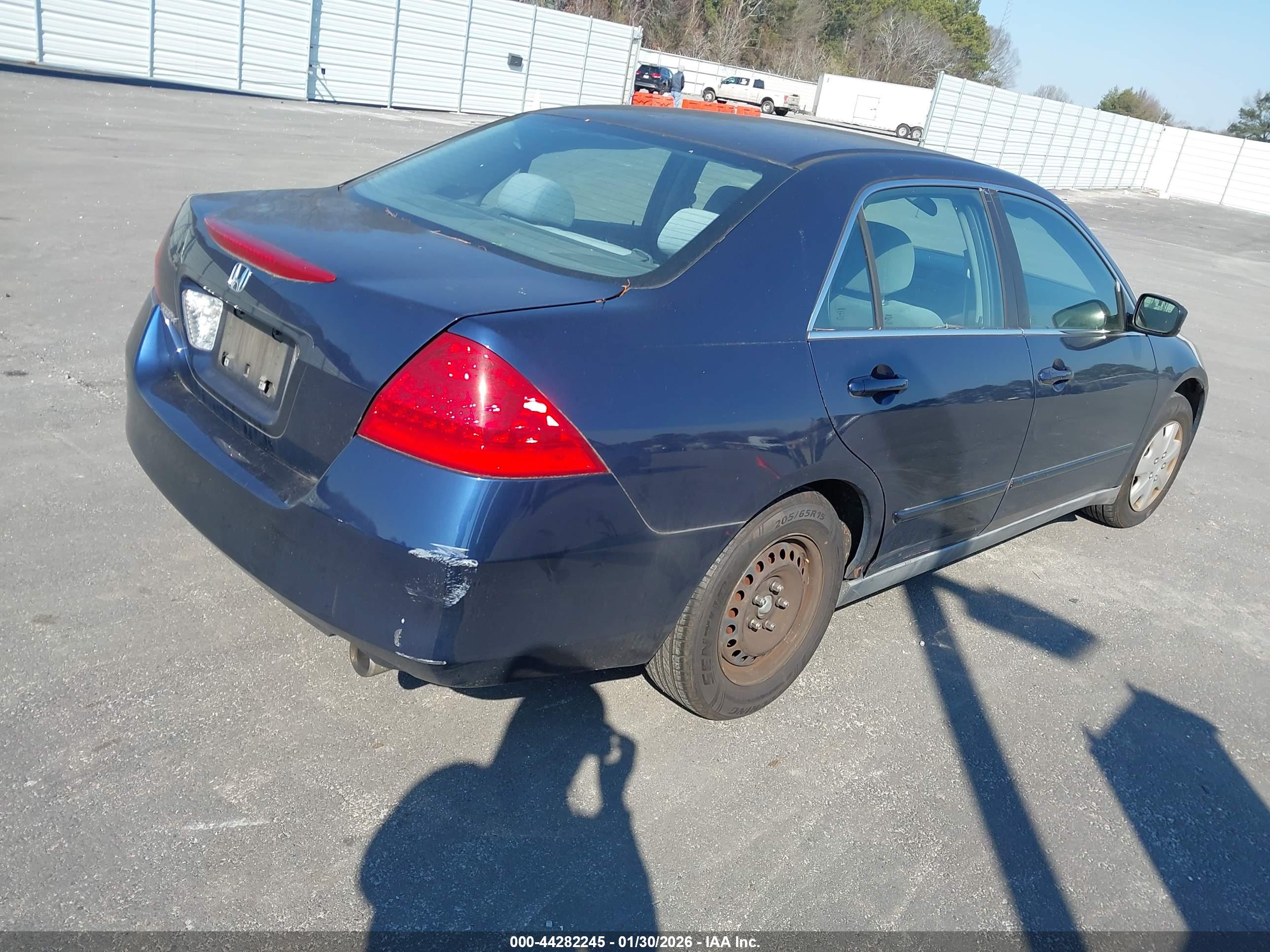 HONDA ACCORD image 4