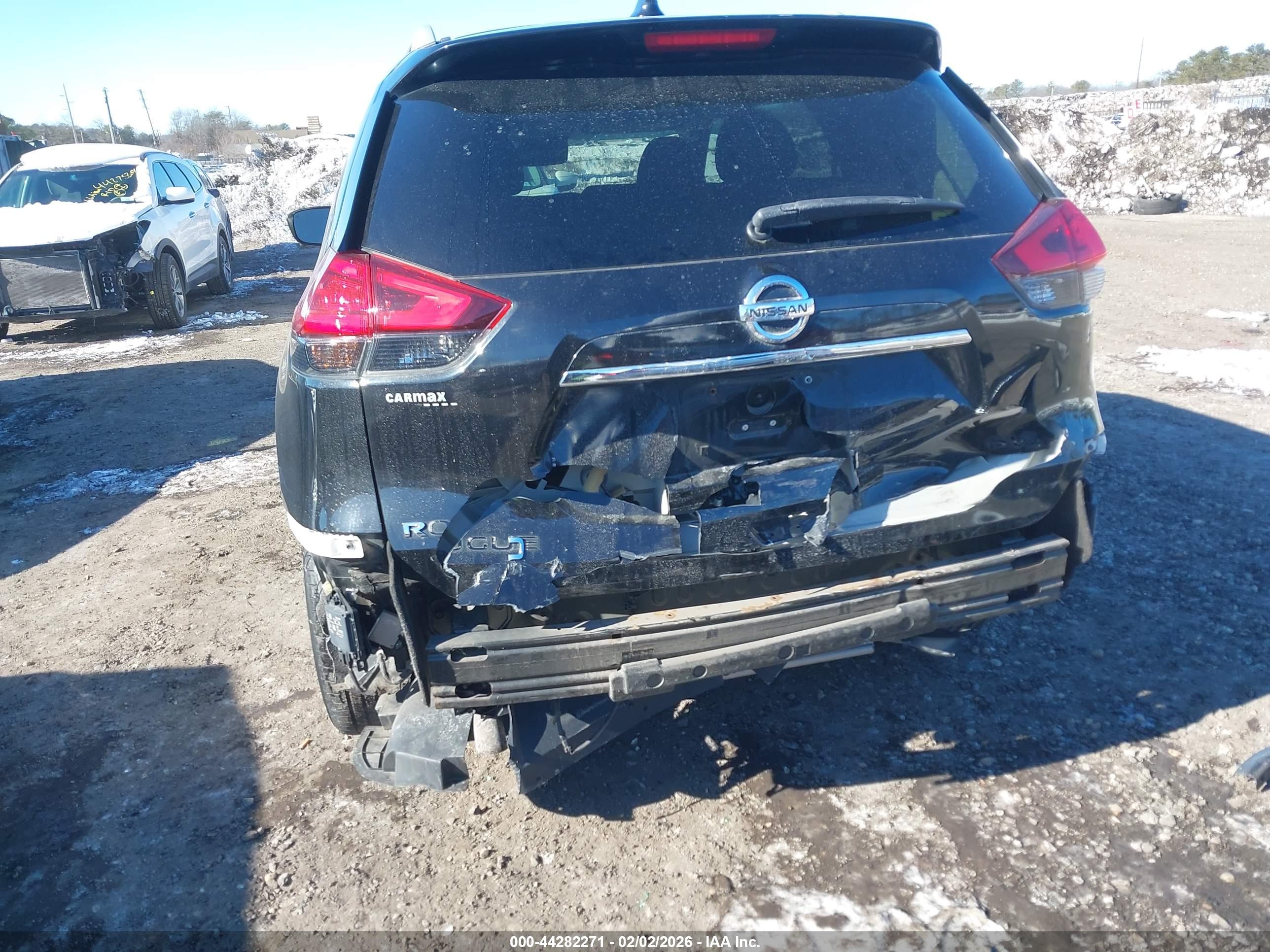 NISSAN ROGUE image 6