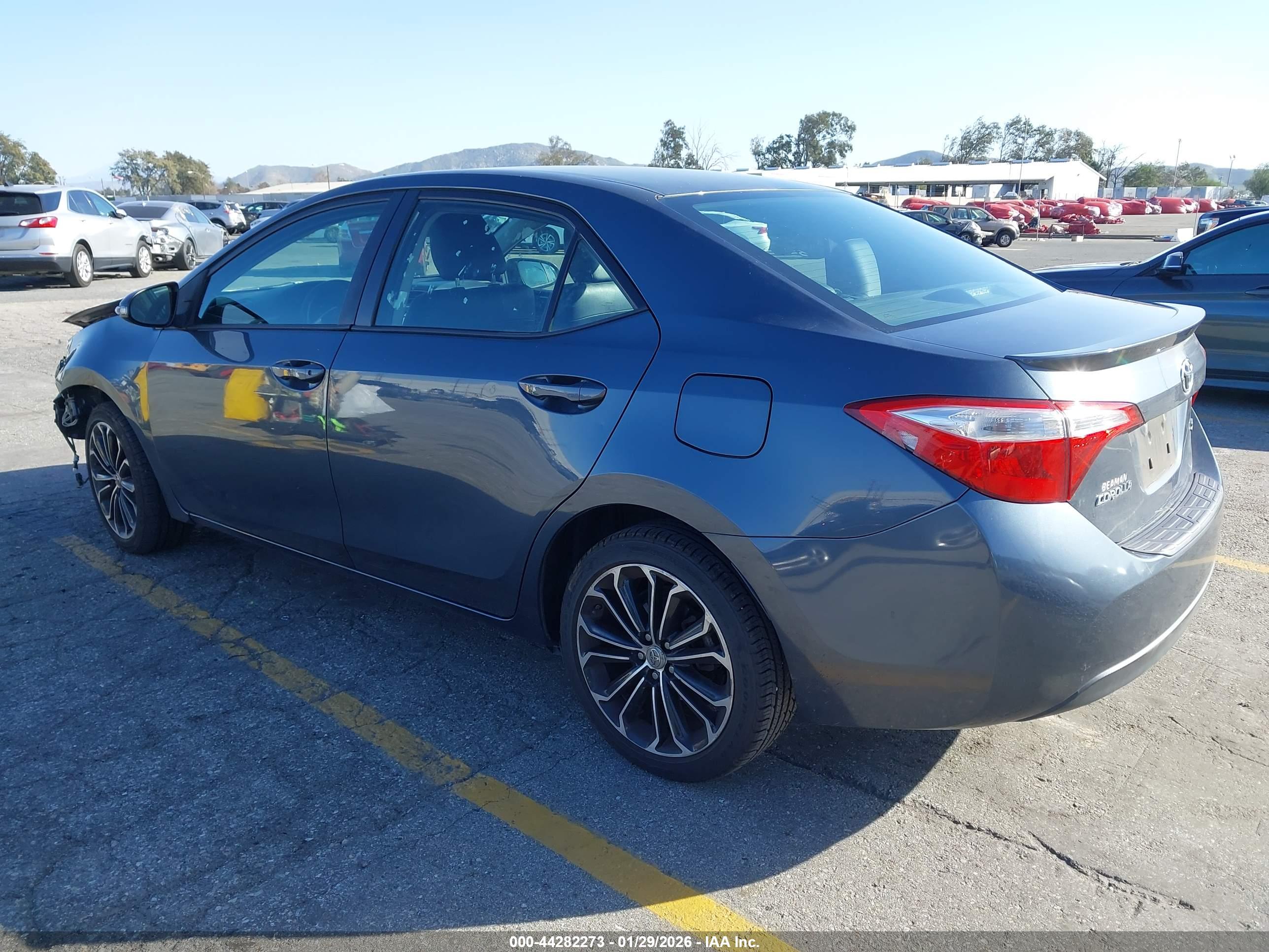 TOYOTA COROLLA image 3