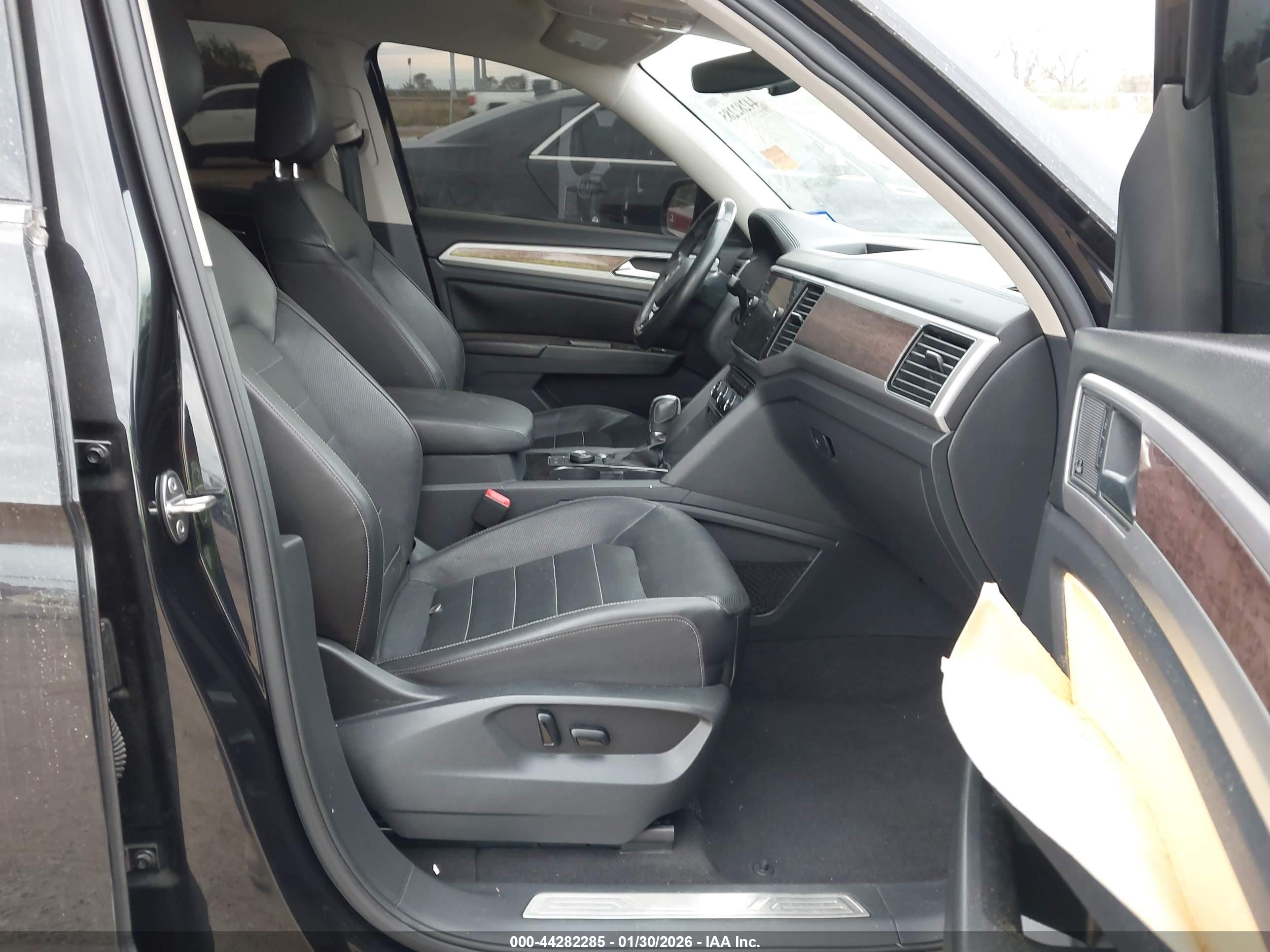 VOLKSWAGEN ATLAS image 5