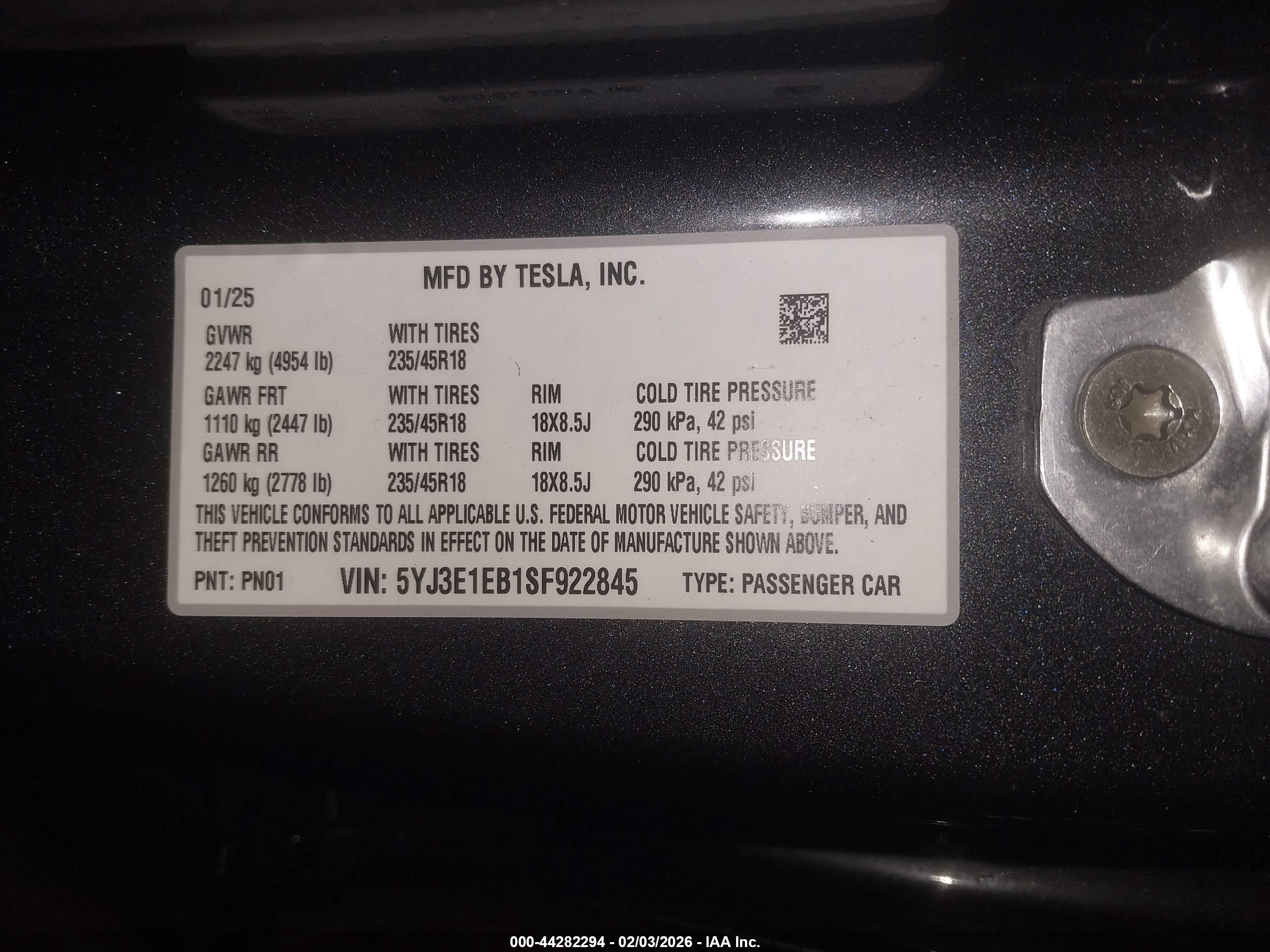 TESLA MODEL image 9