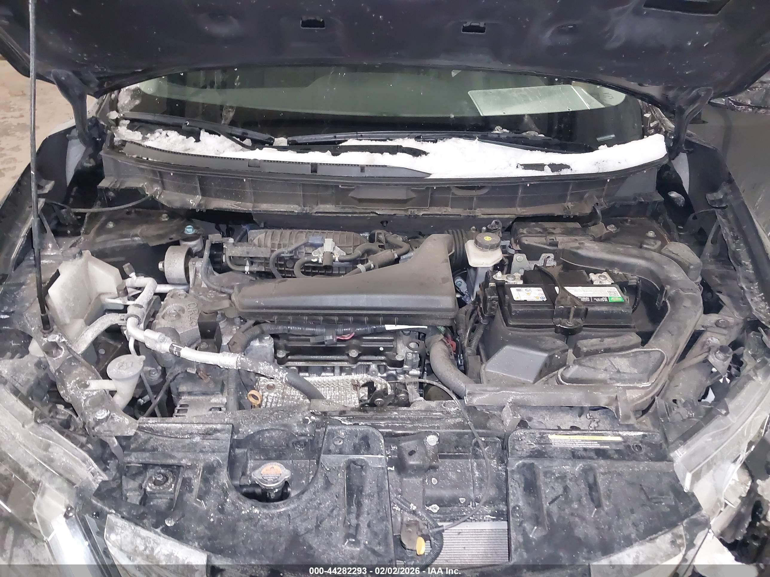 NISSAN ROGUE image 10