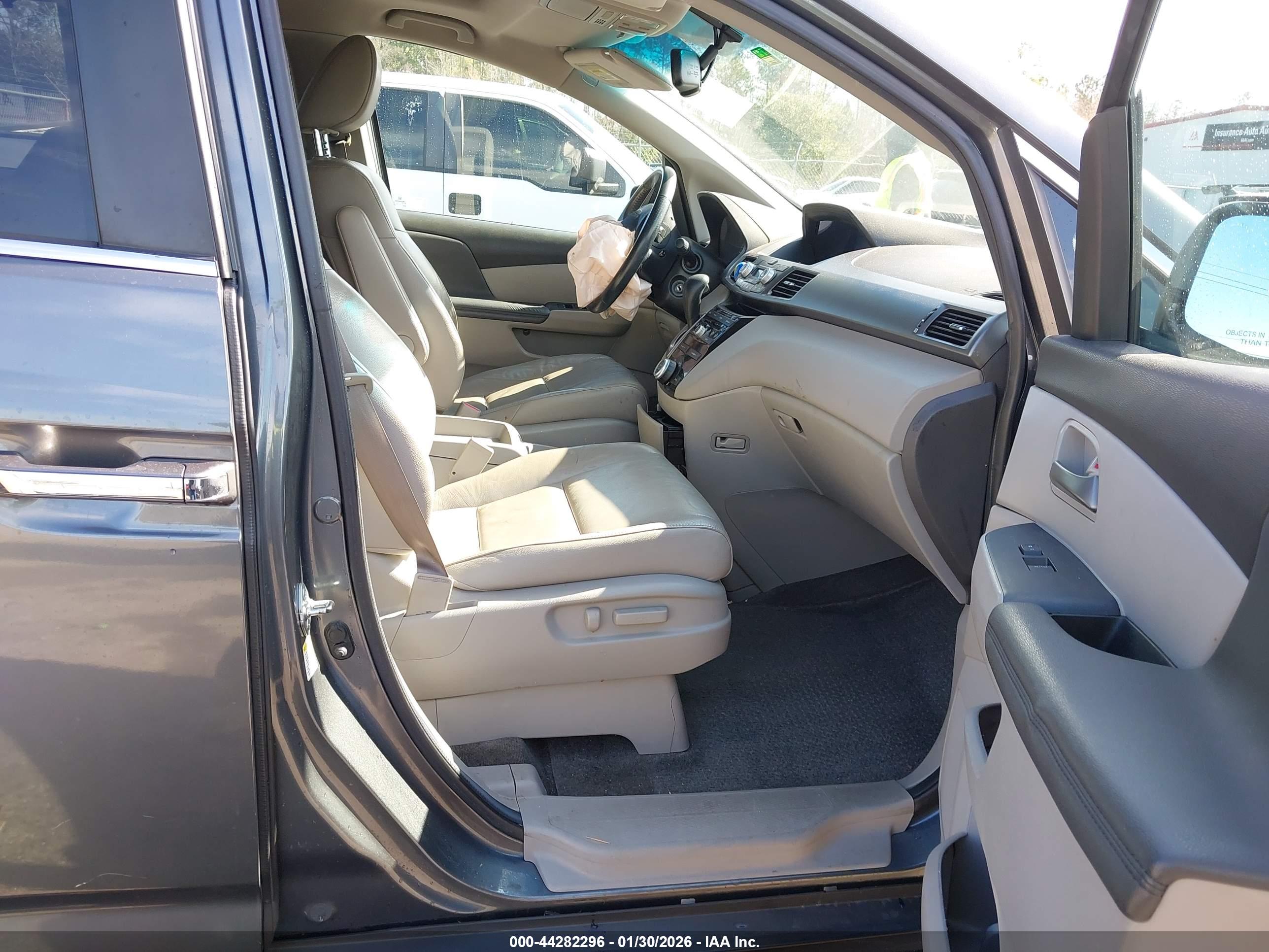 HONDA ODYSSEY image 5