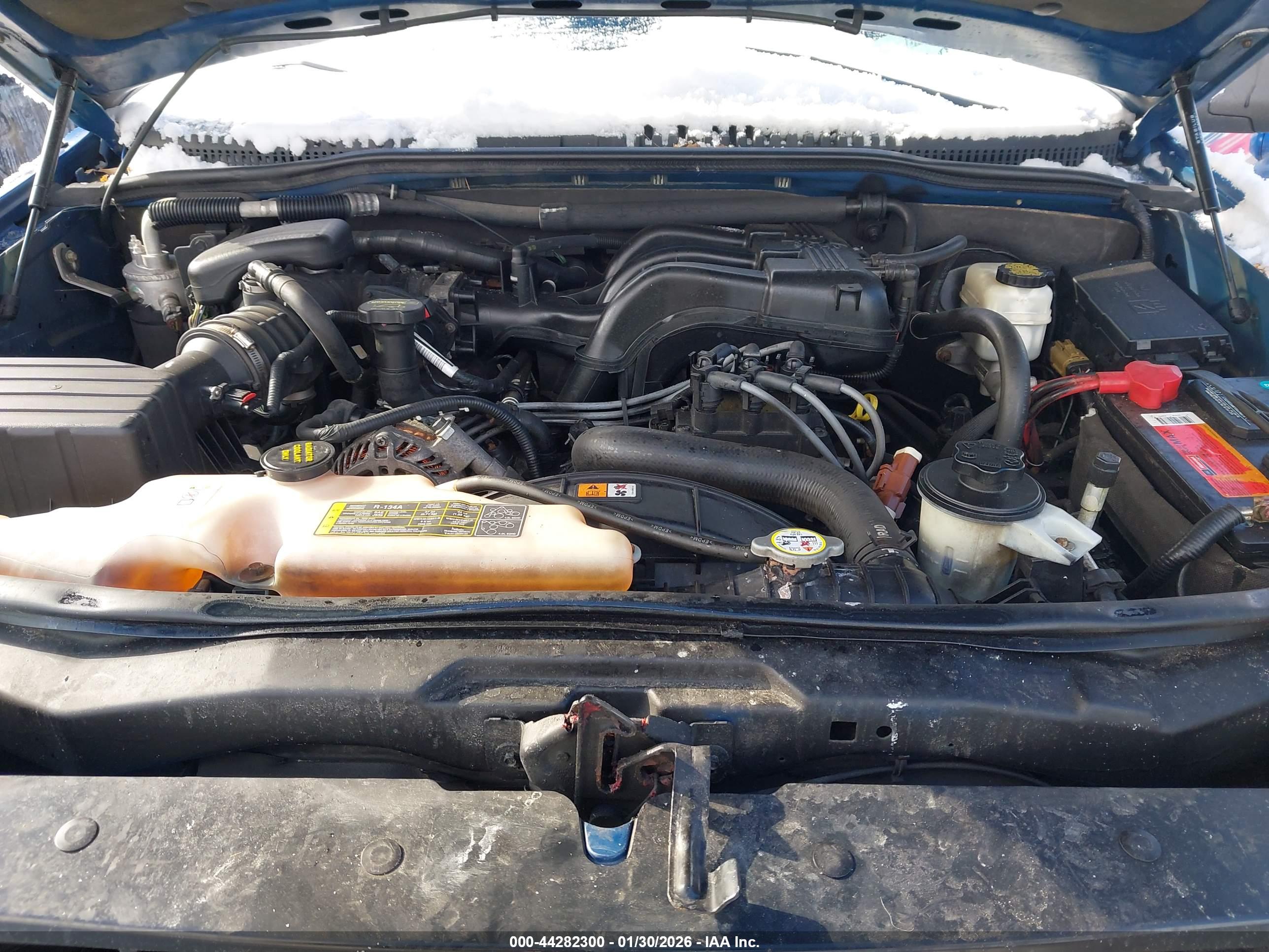 FORD EXPLORER image 10