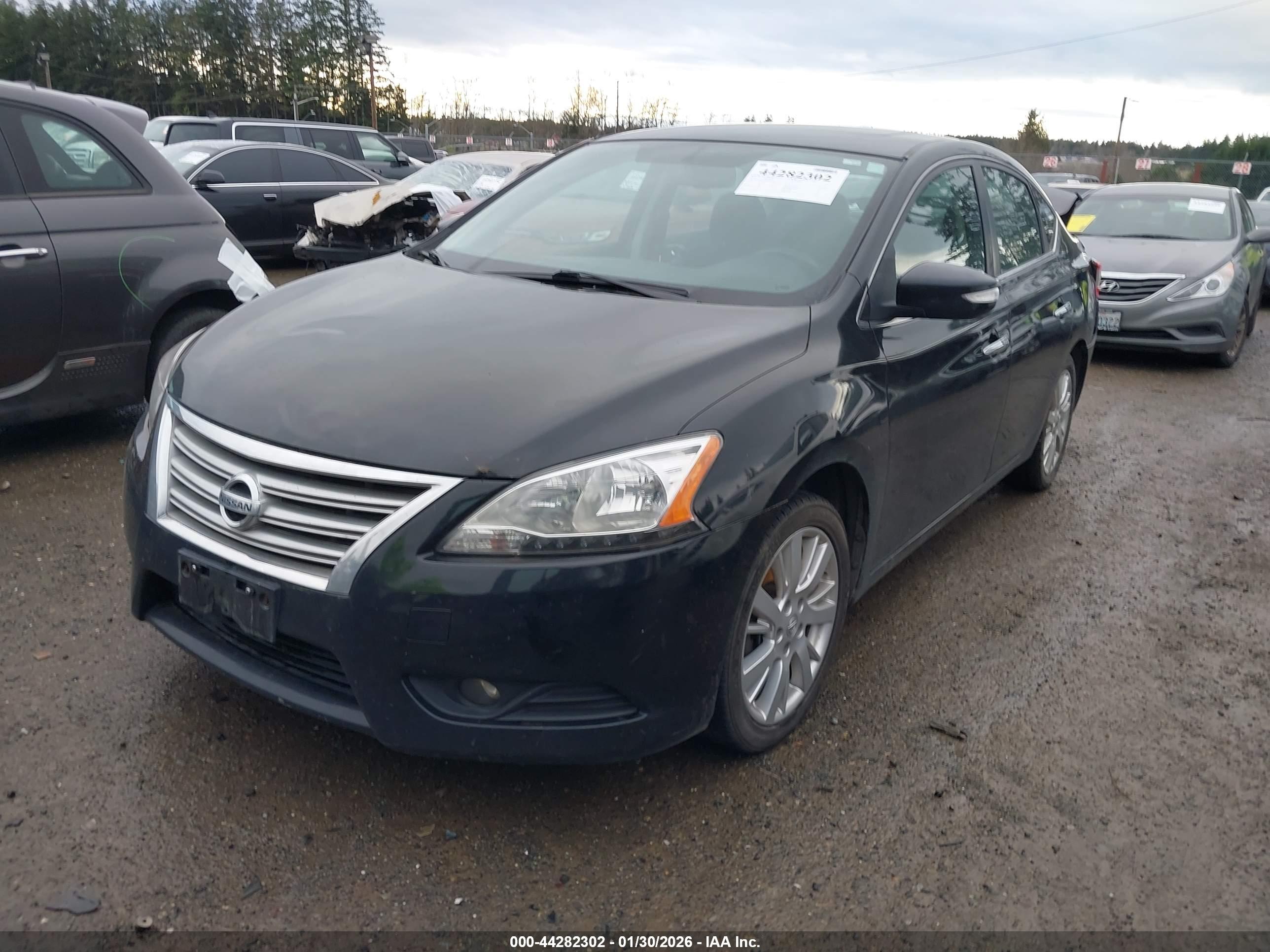 NISSAN SENTRA image 2