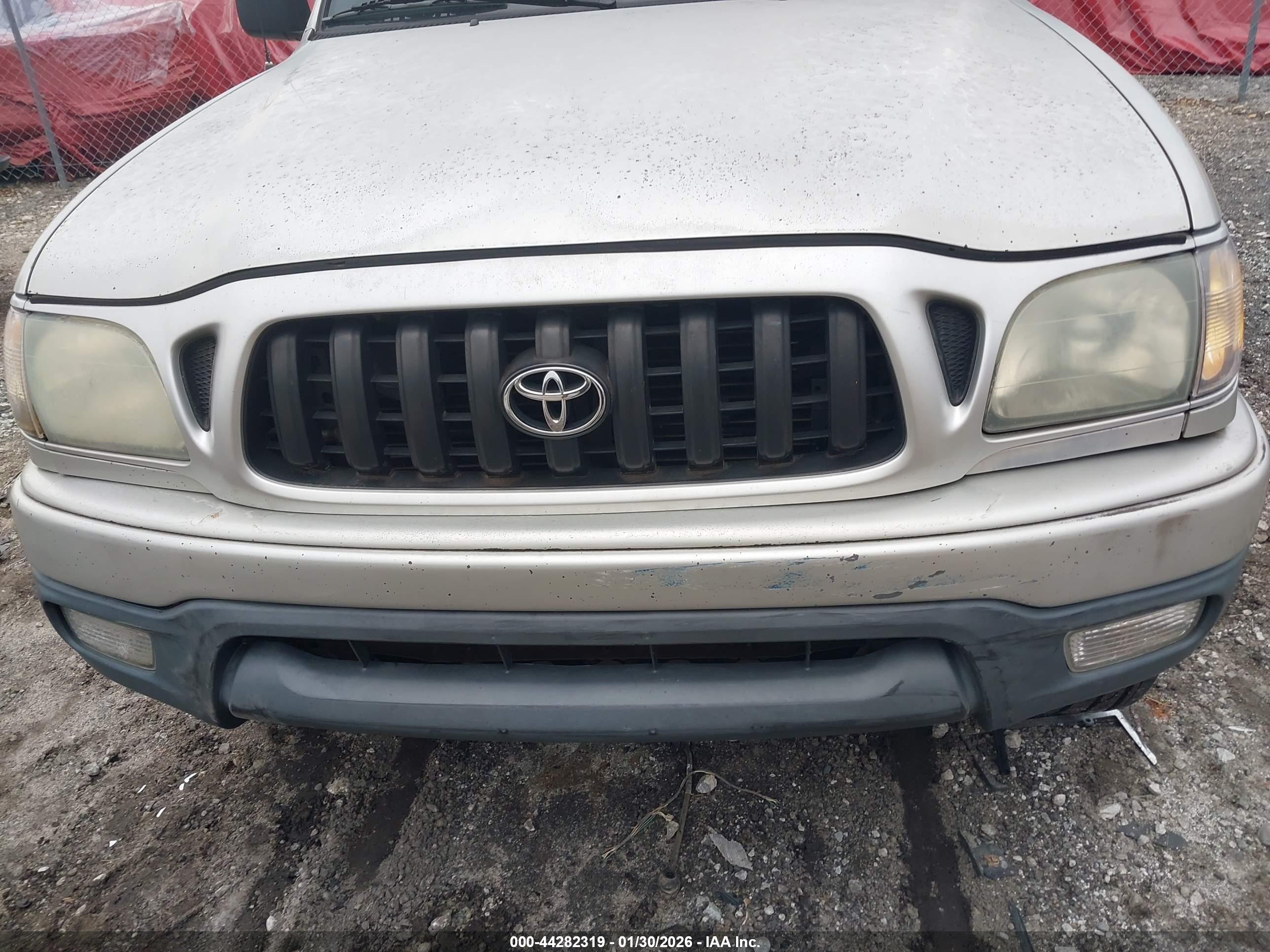 TOYOTA TACOMA image 6