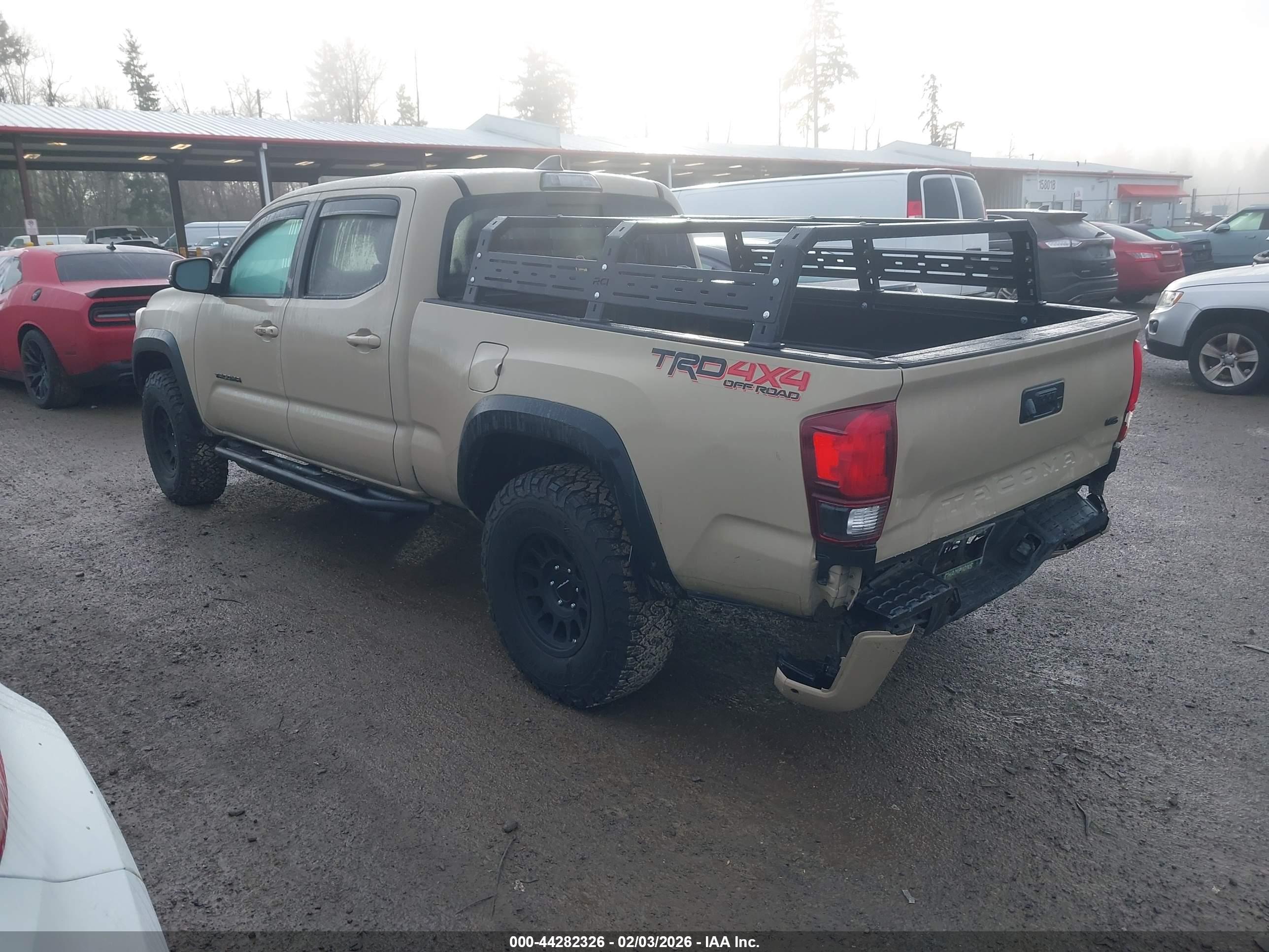 TOYOTA TACOMA image 3
