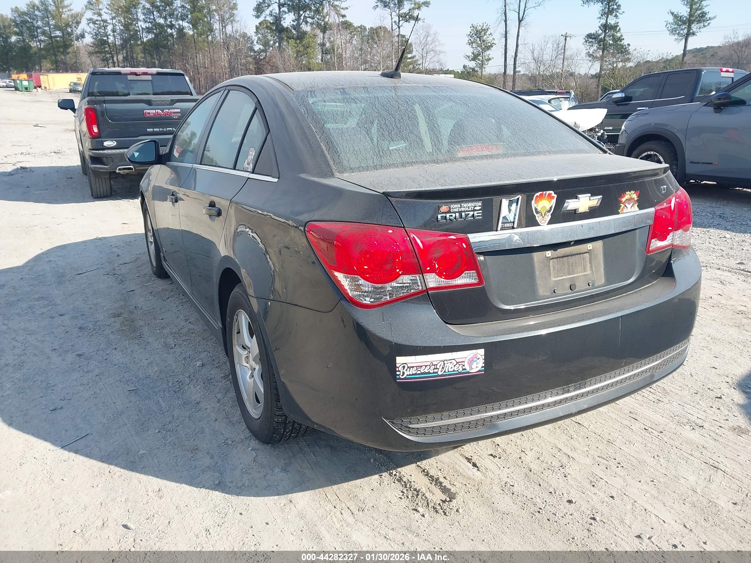 CHEVROLET CRUZE image 3